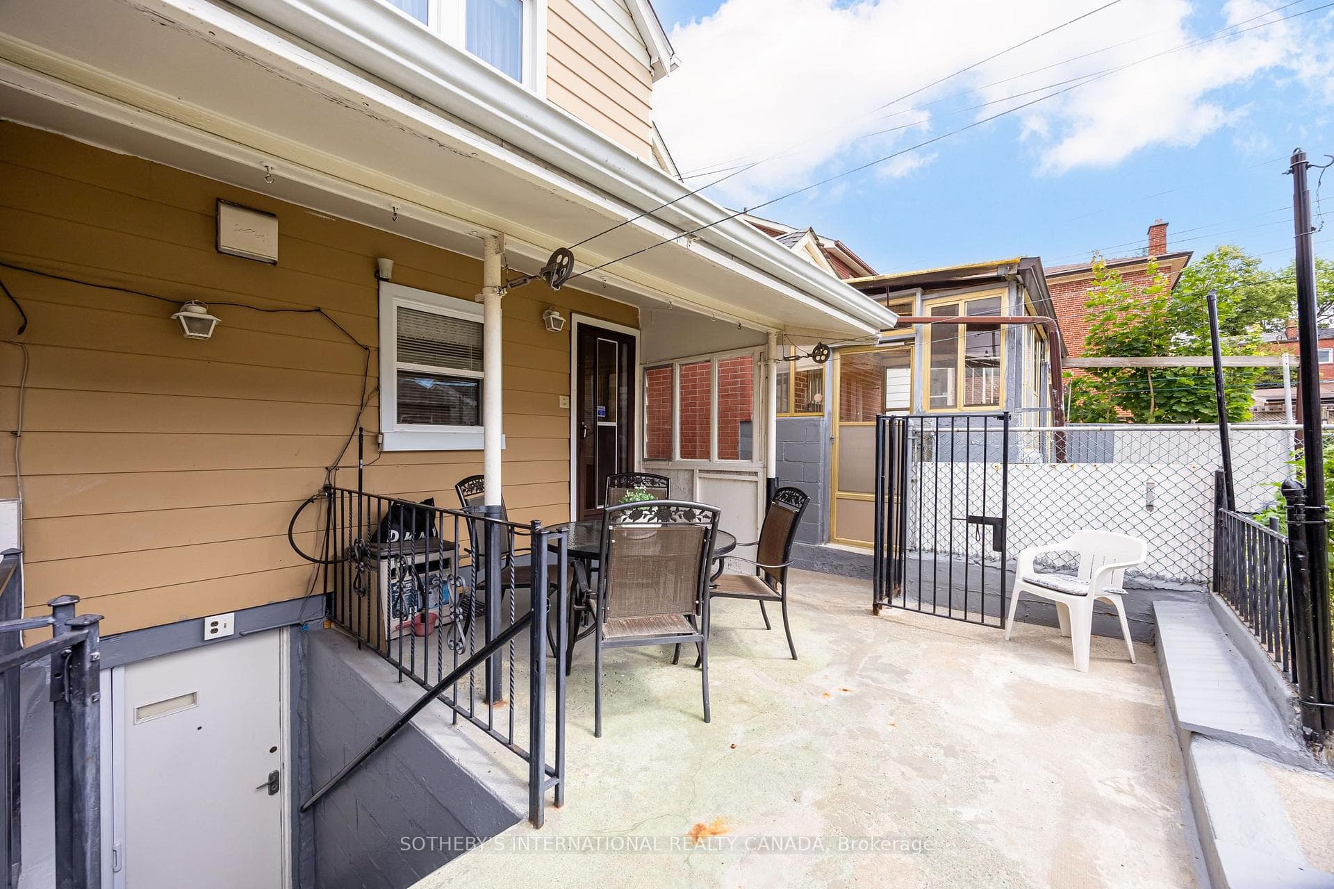 157 Ascot Avenue photo 45