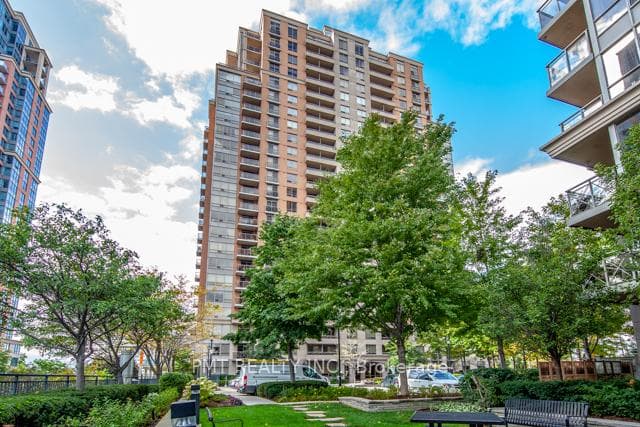 5233 Dundas Street Unit 1522 photo 1