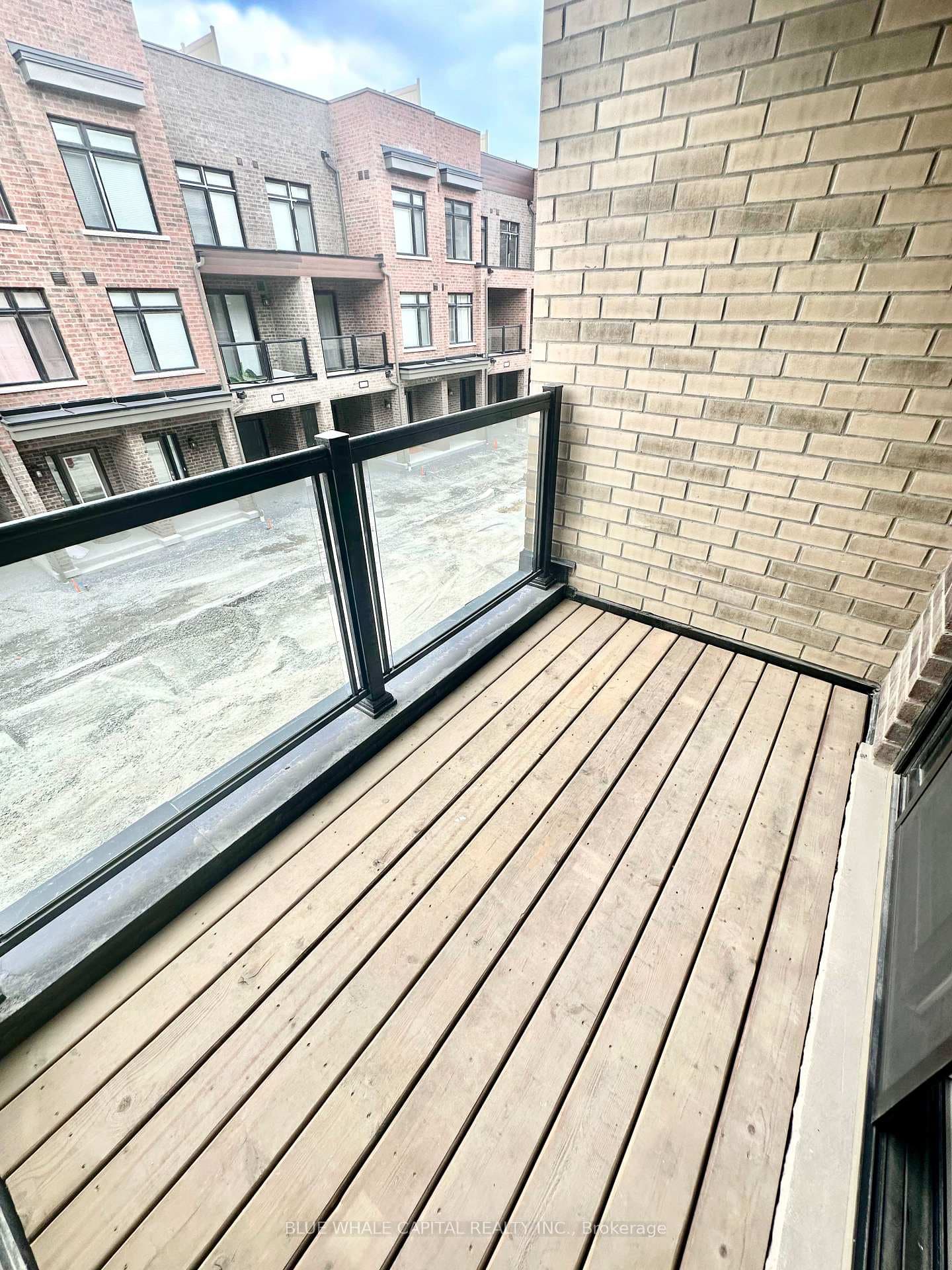 1865 Pickering Parkway Unit 609 photo 8