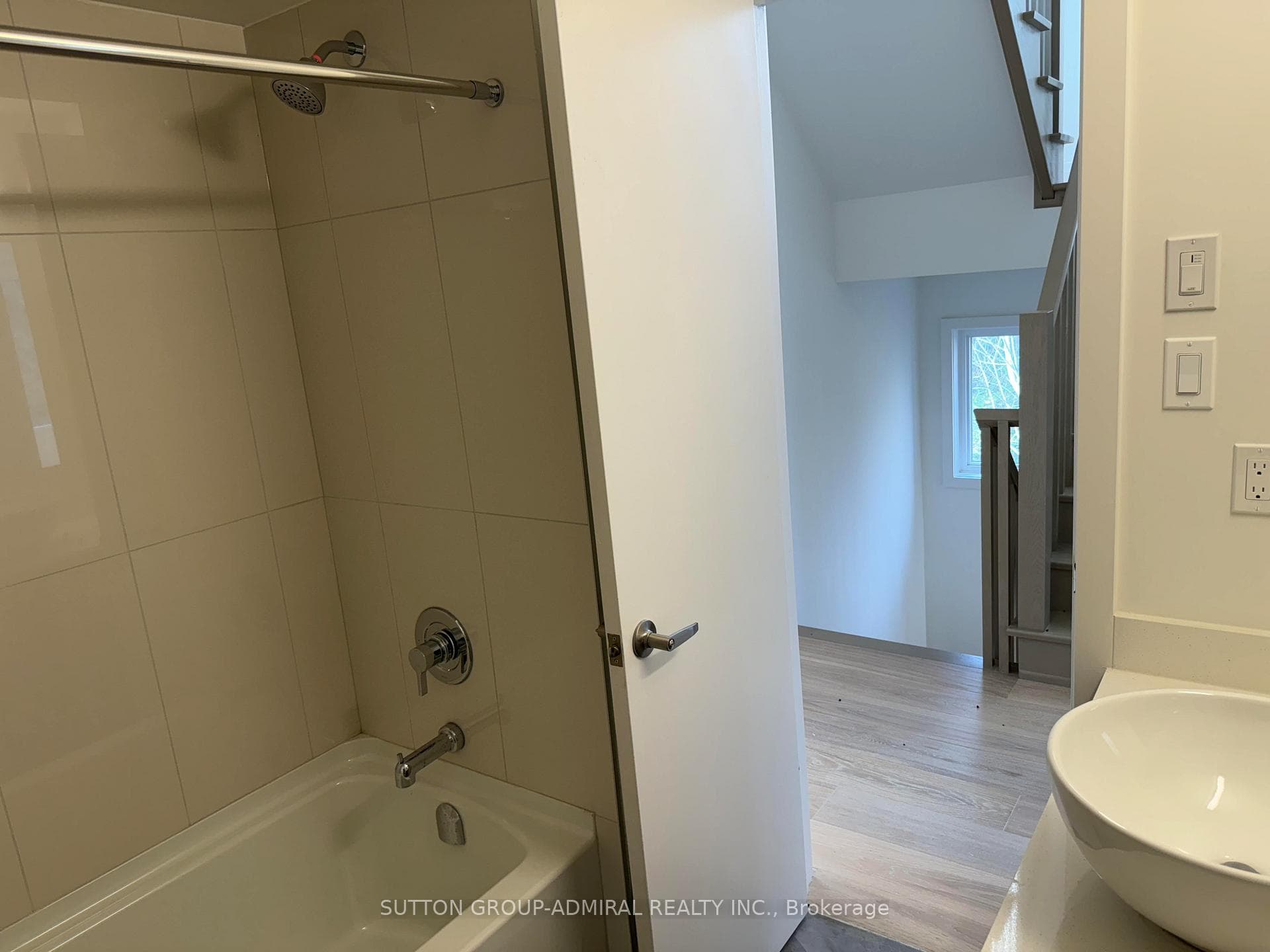 258 Hespeler Road Unit 023 photo 22