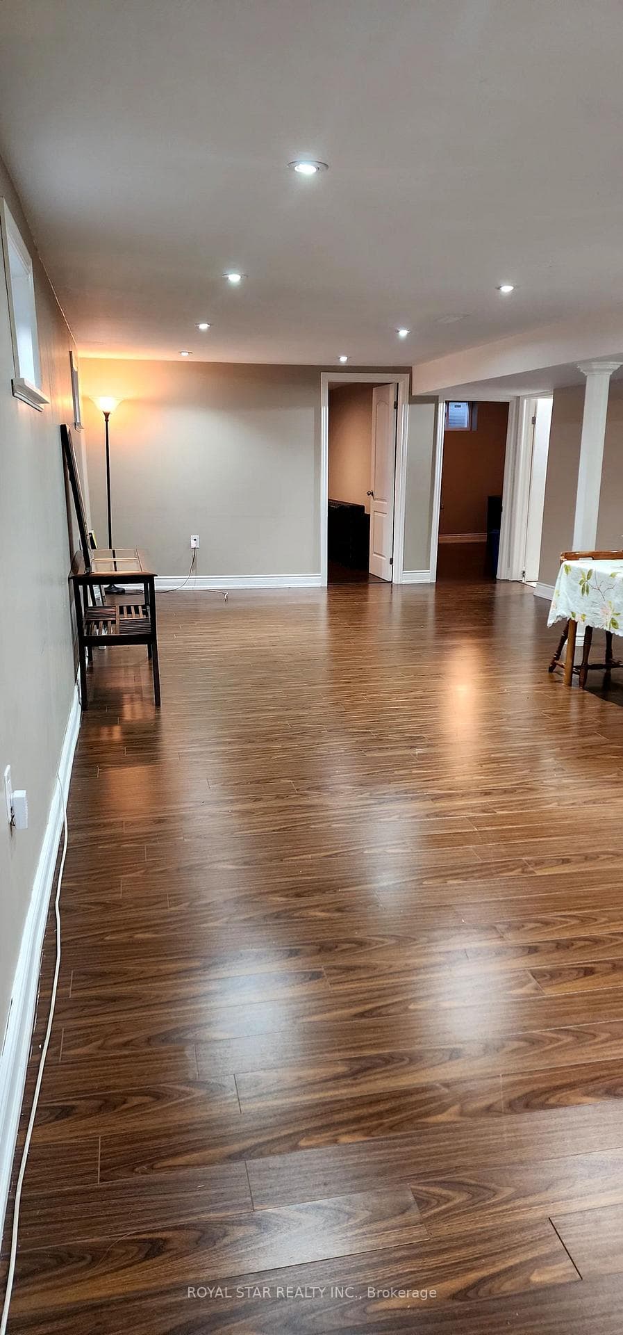29 Earnscliffe Circle photo 13