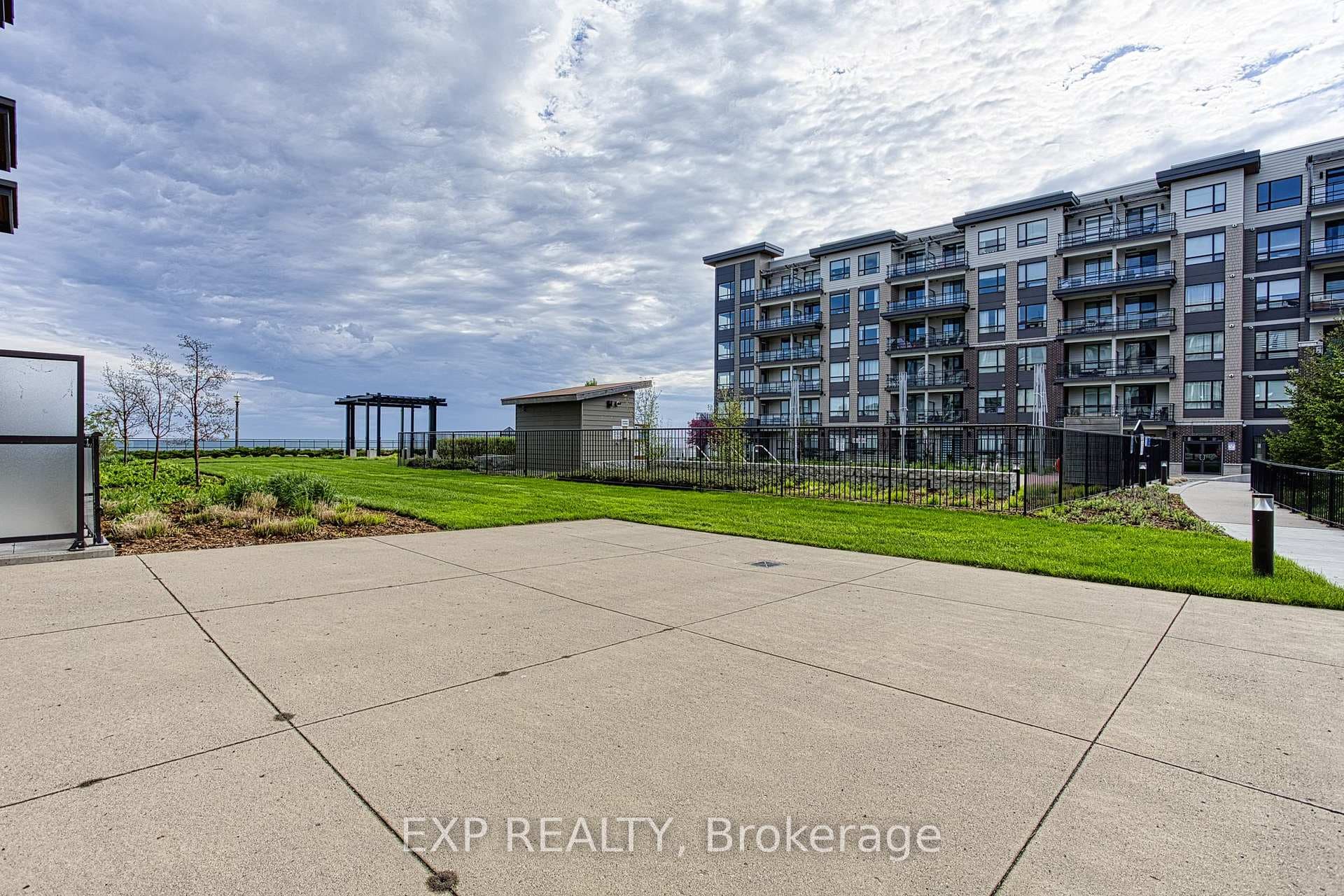40 Esplanade Lane Unit 511 photo 28