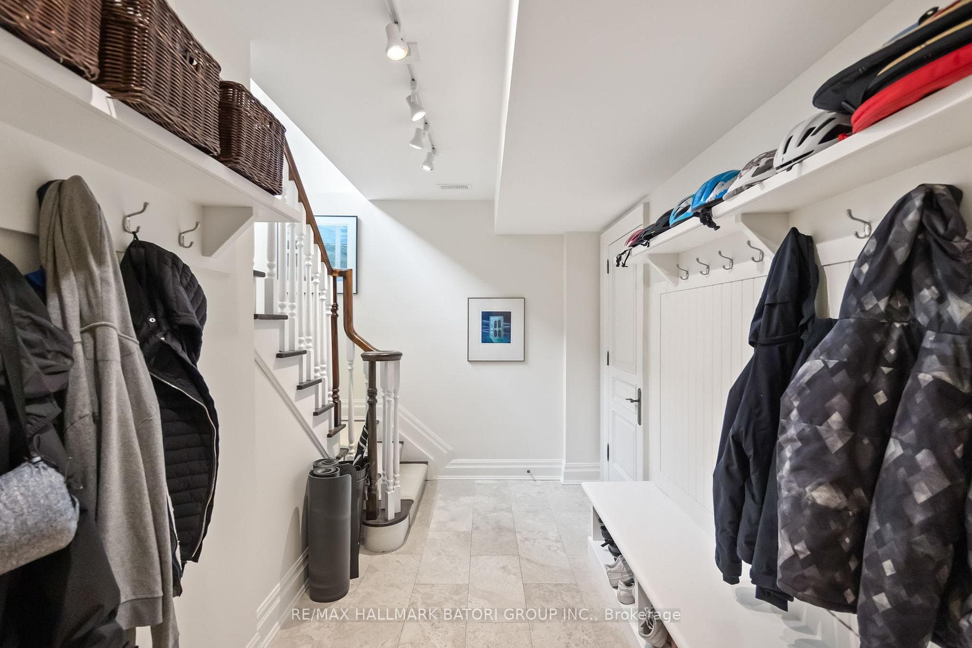 358 Glencairn Avenue photo 34
