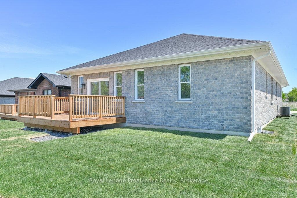10 Dunmor Street photo 33