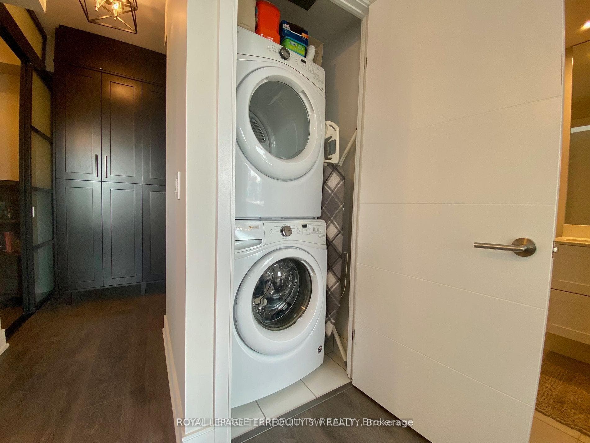 525 Adelaide Street Unit Lph28 photo 17