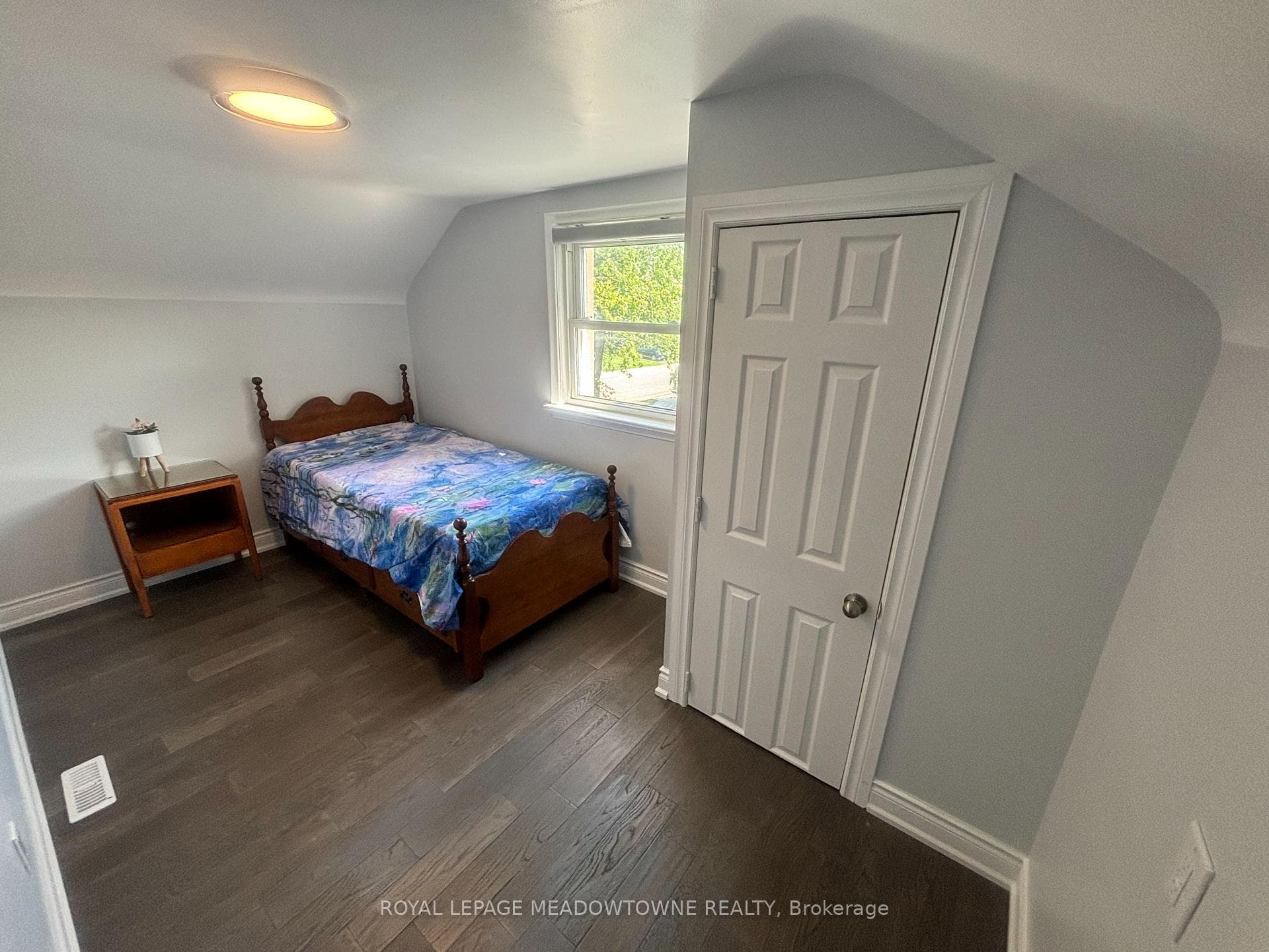 1278 Leighland Road Unit Upper photo 13