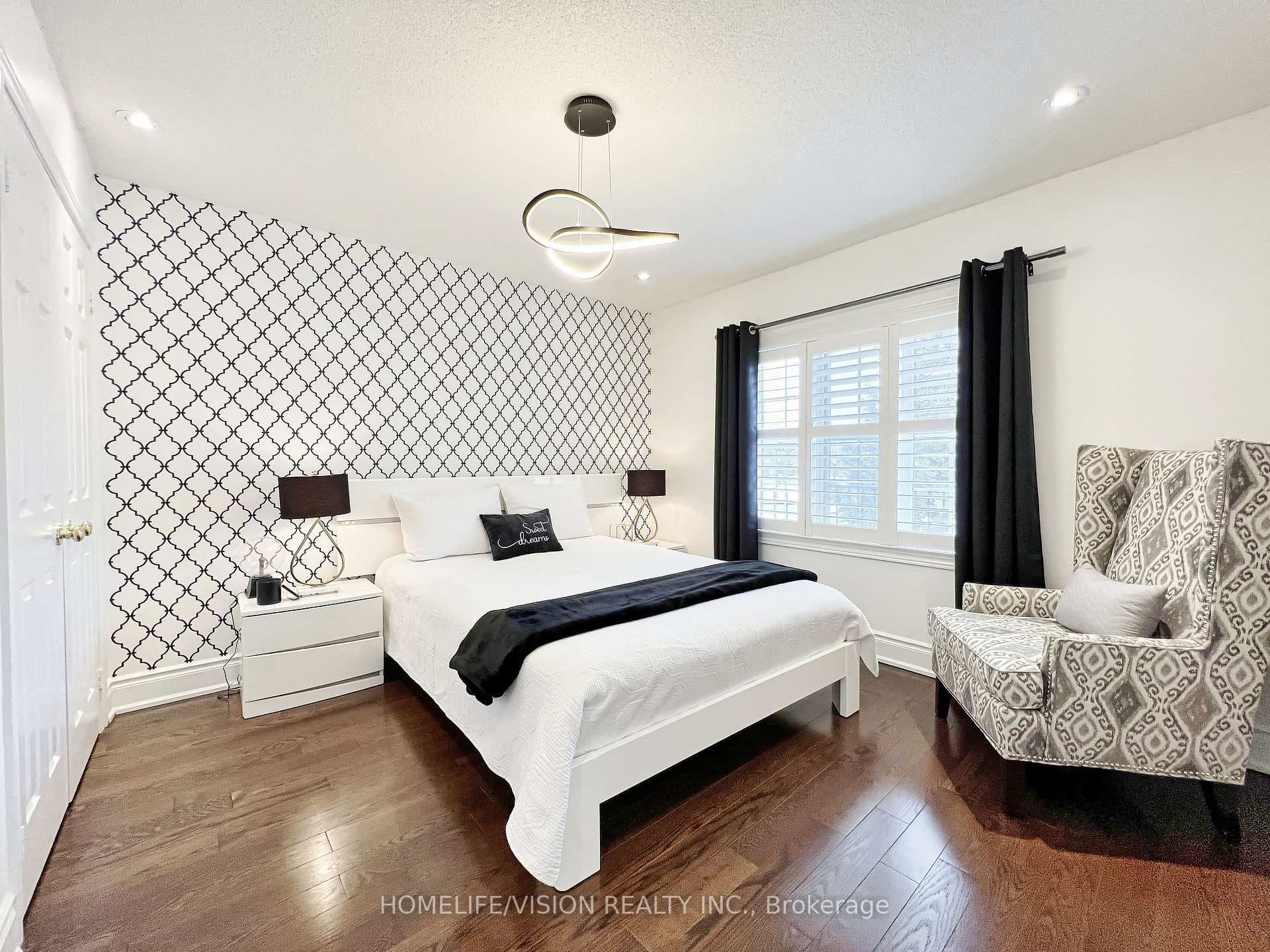 142 Bowles Drive photo 32