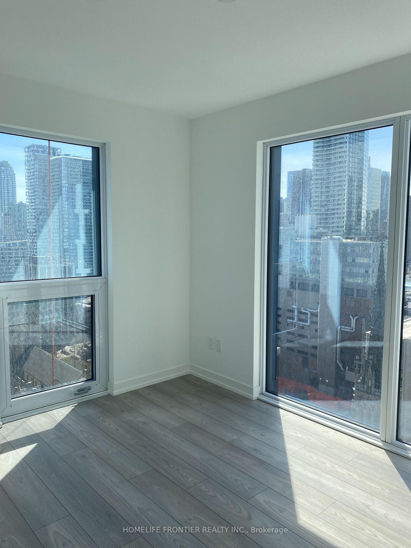 82 Dalhousie Street Unit 2807 photo 8