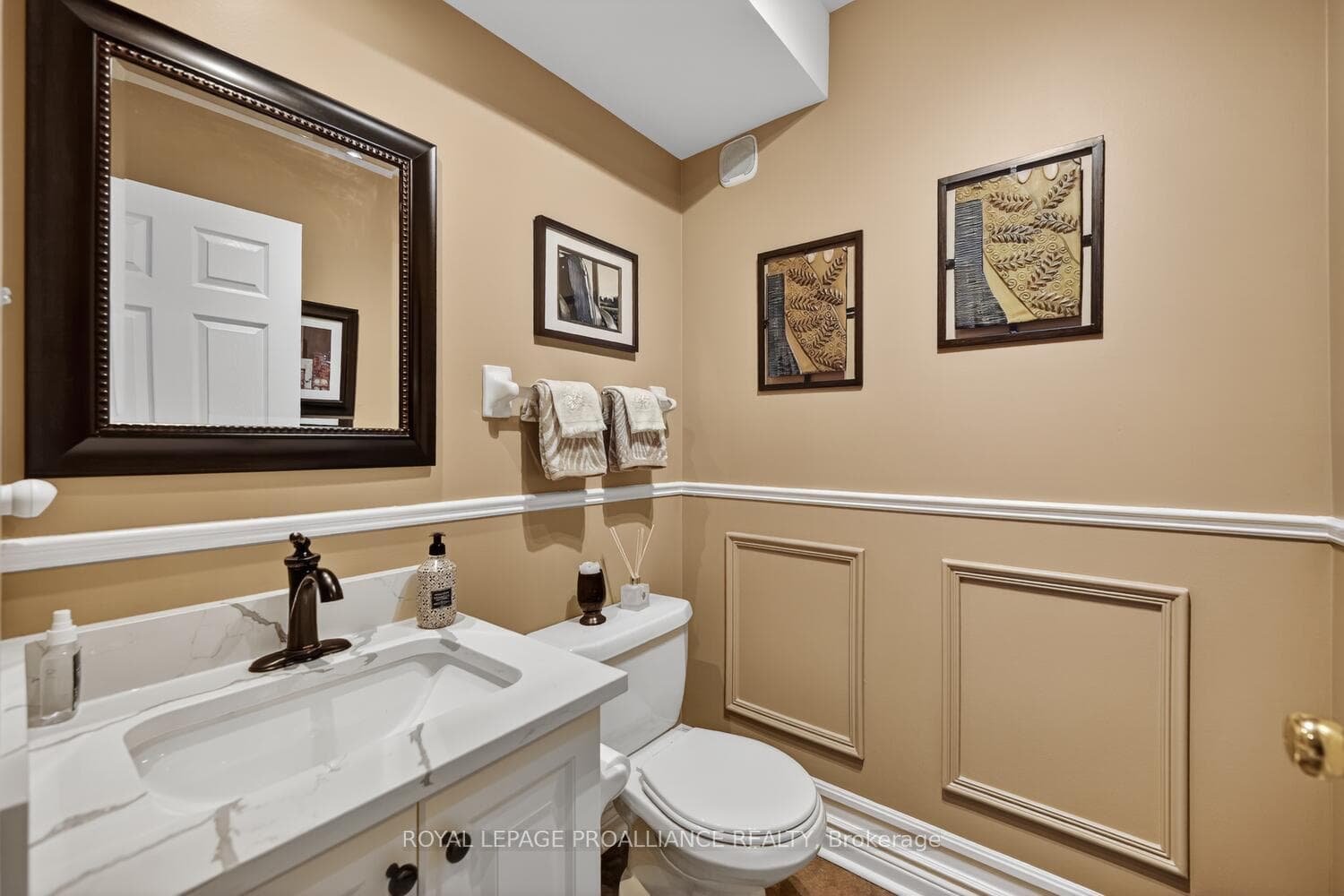 1308 Lily Bay Drive North Drive photo 10