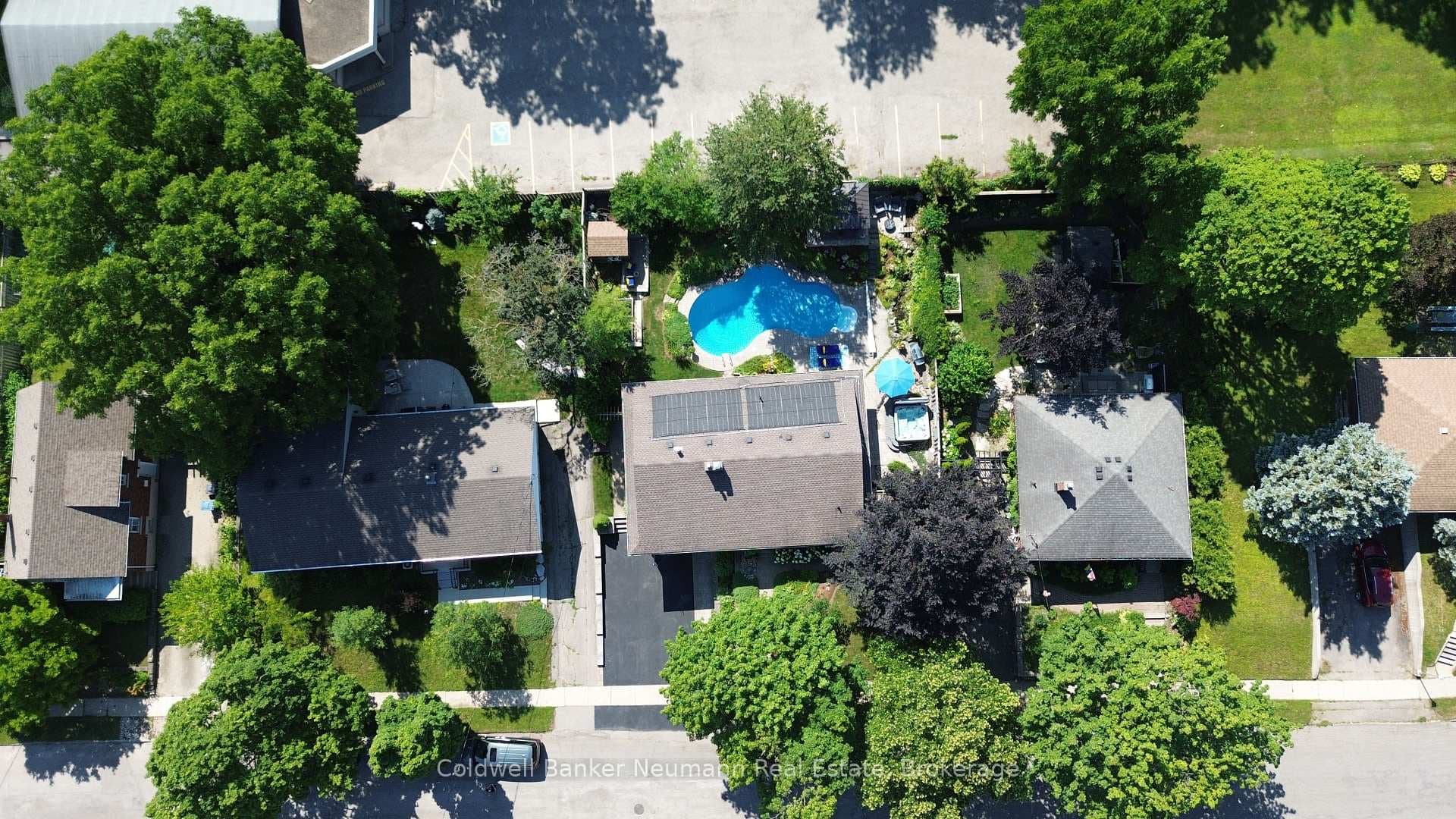 25 Bennett Avenue photo 44
