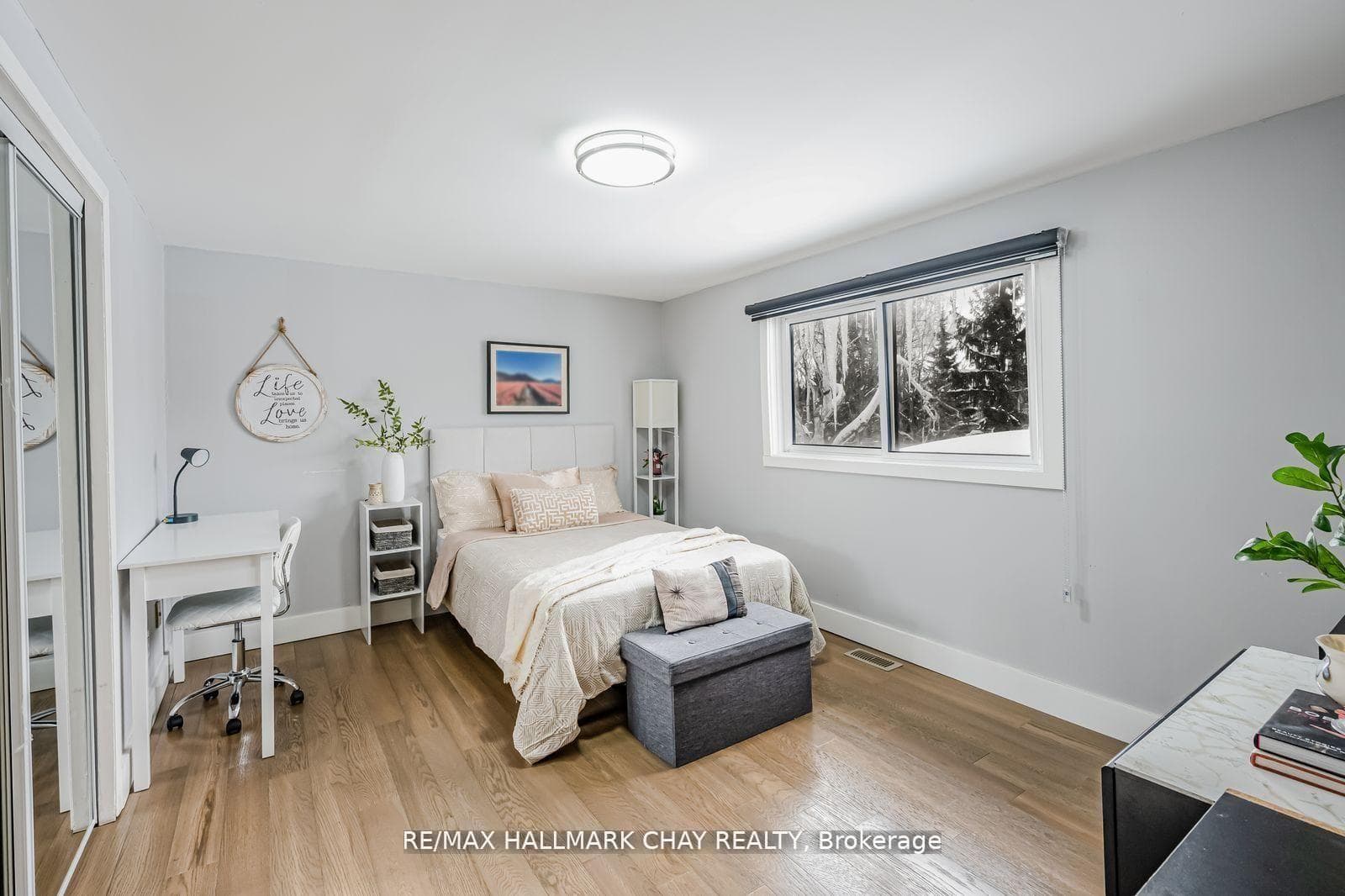 17 Walker Avenue photo 10