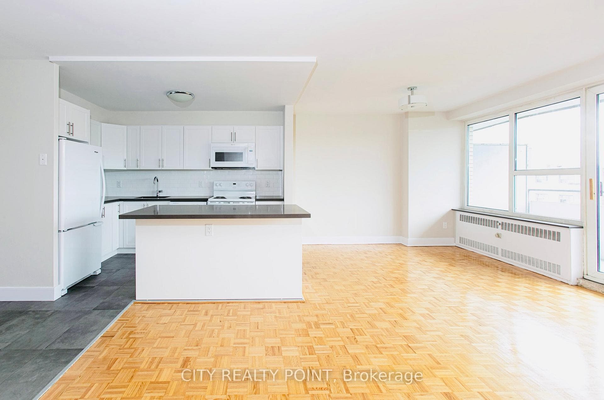 10 Shallmar Boulevard Unit 508 photo 5