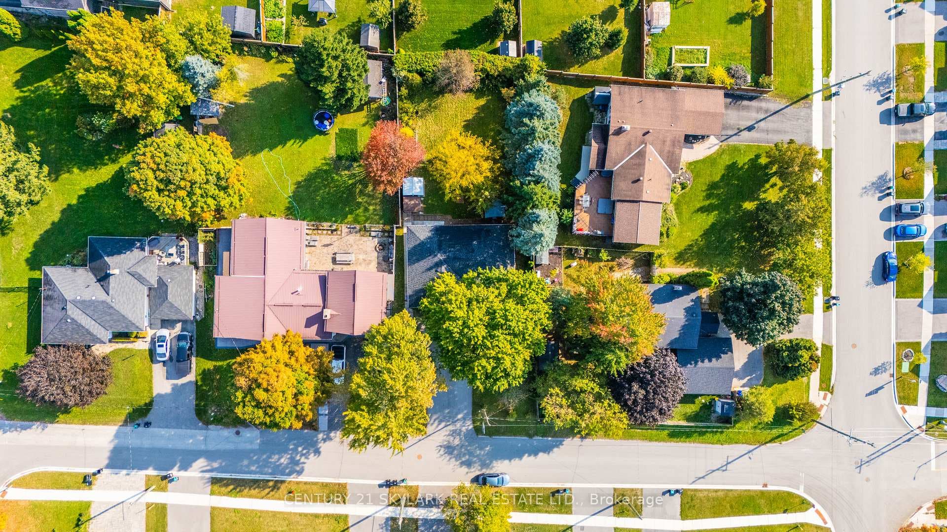 9 Cook Avenue photo 29