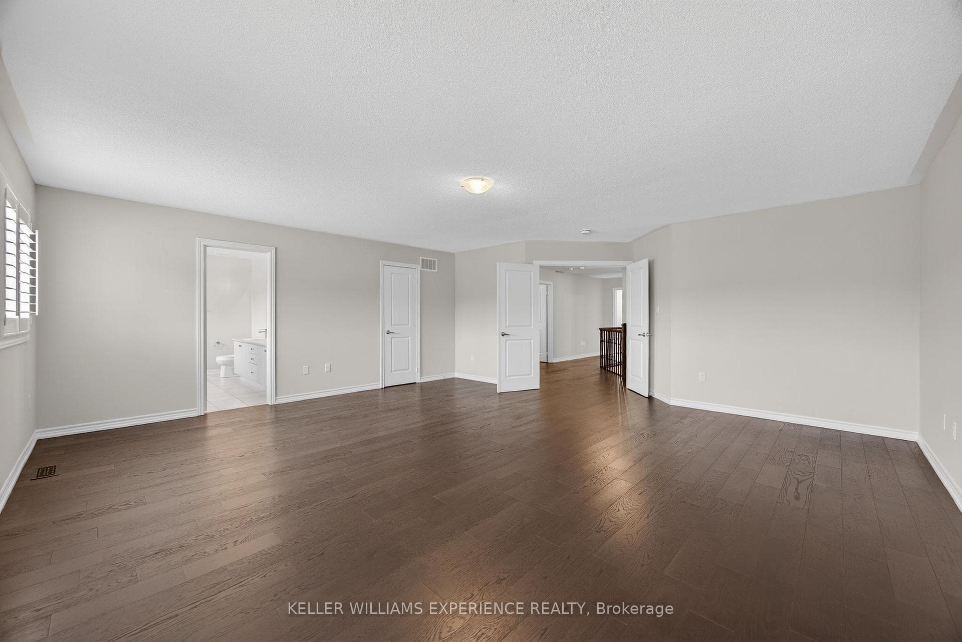 35 MUIRFIELD Drive photo 31