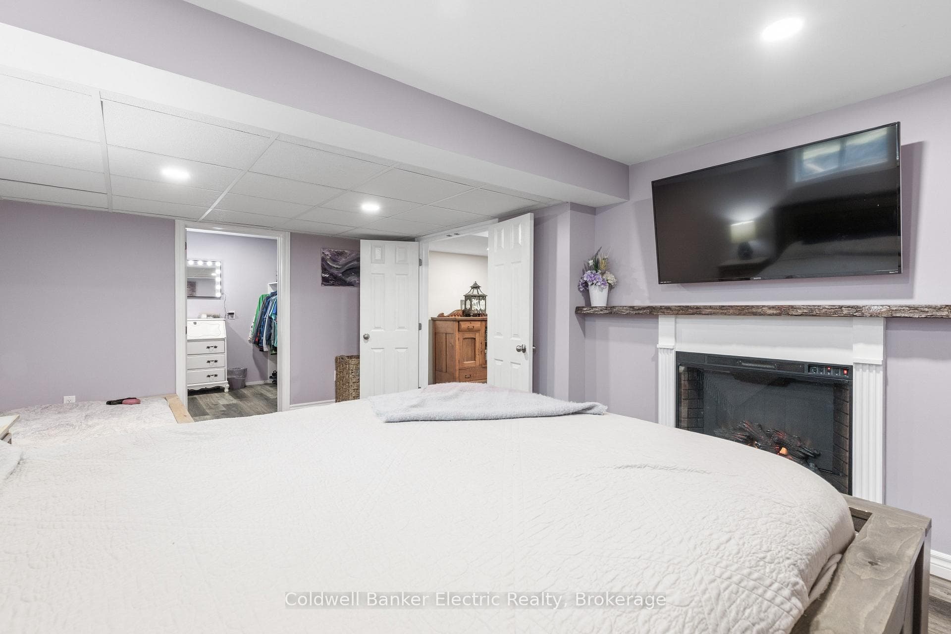 30 Woods Avenue photo 30
