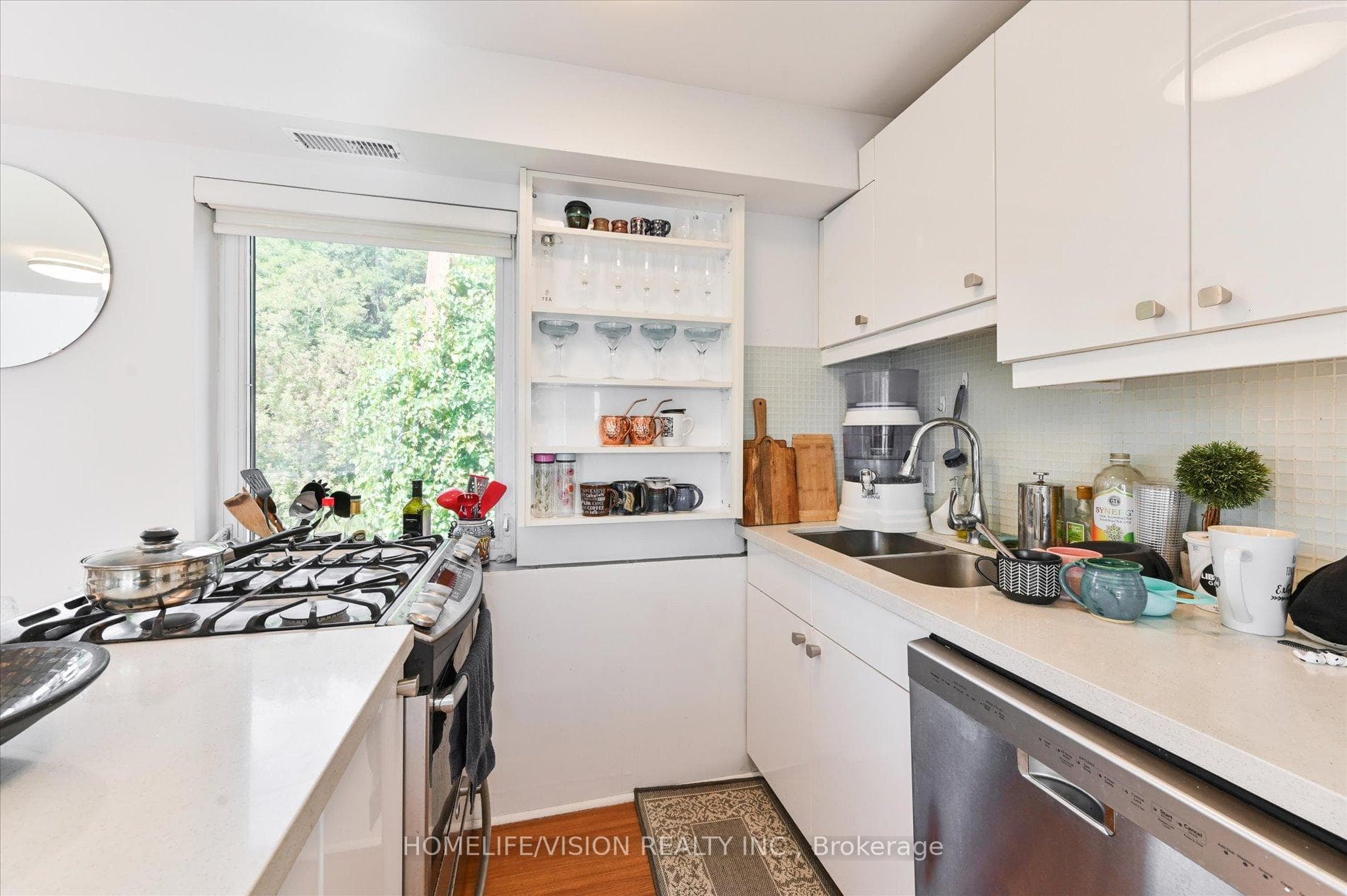 400 Summerhill Avenue Unit 3rd Flr photo 15