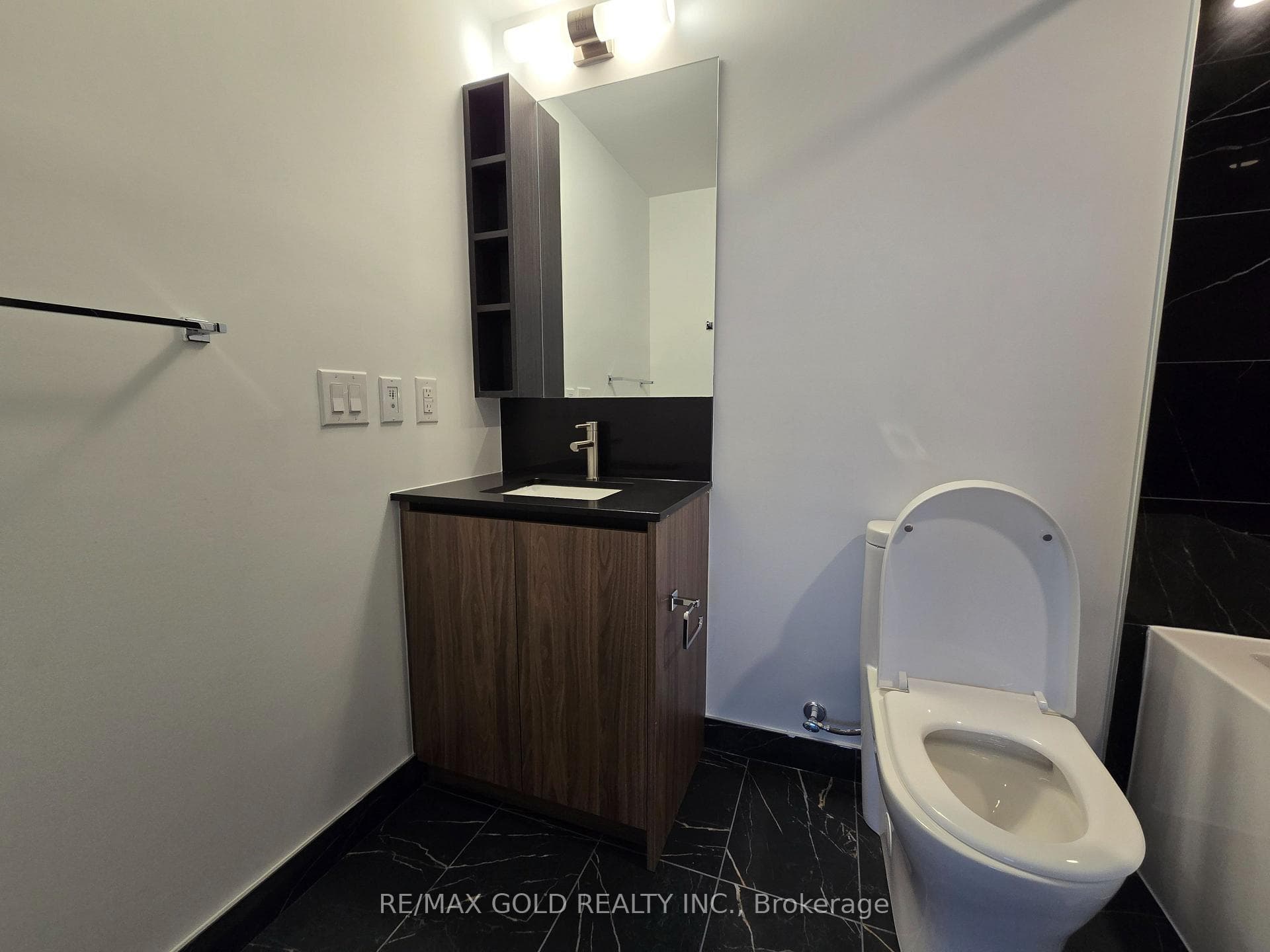 1100 Sheppard Avenue Unit 1102 photo 16
