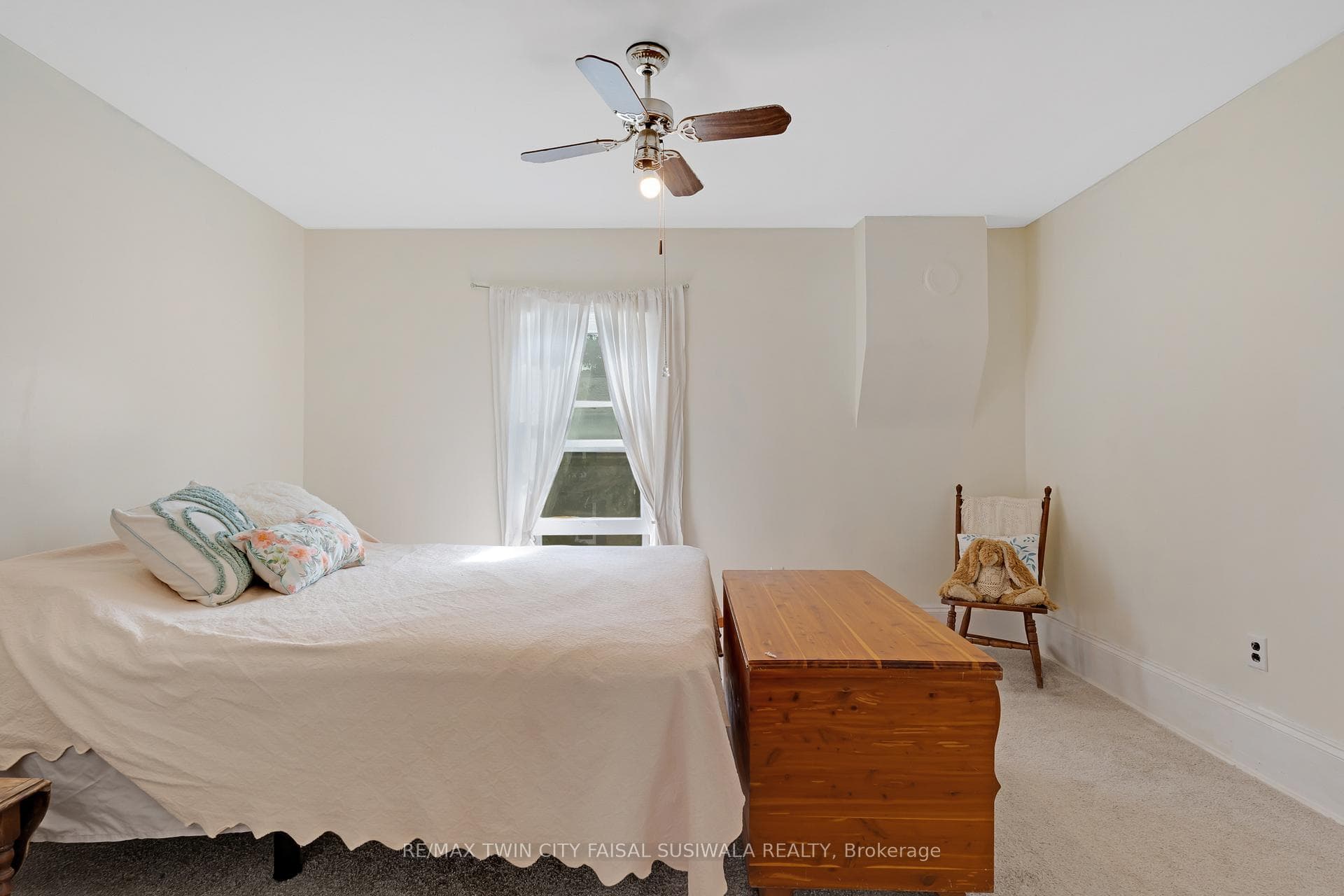 39 Albert Street photo 26
