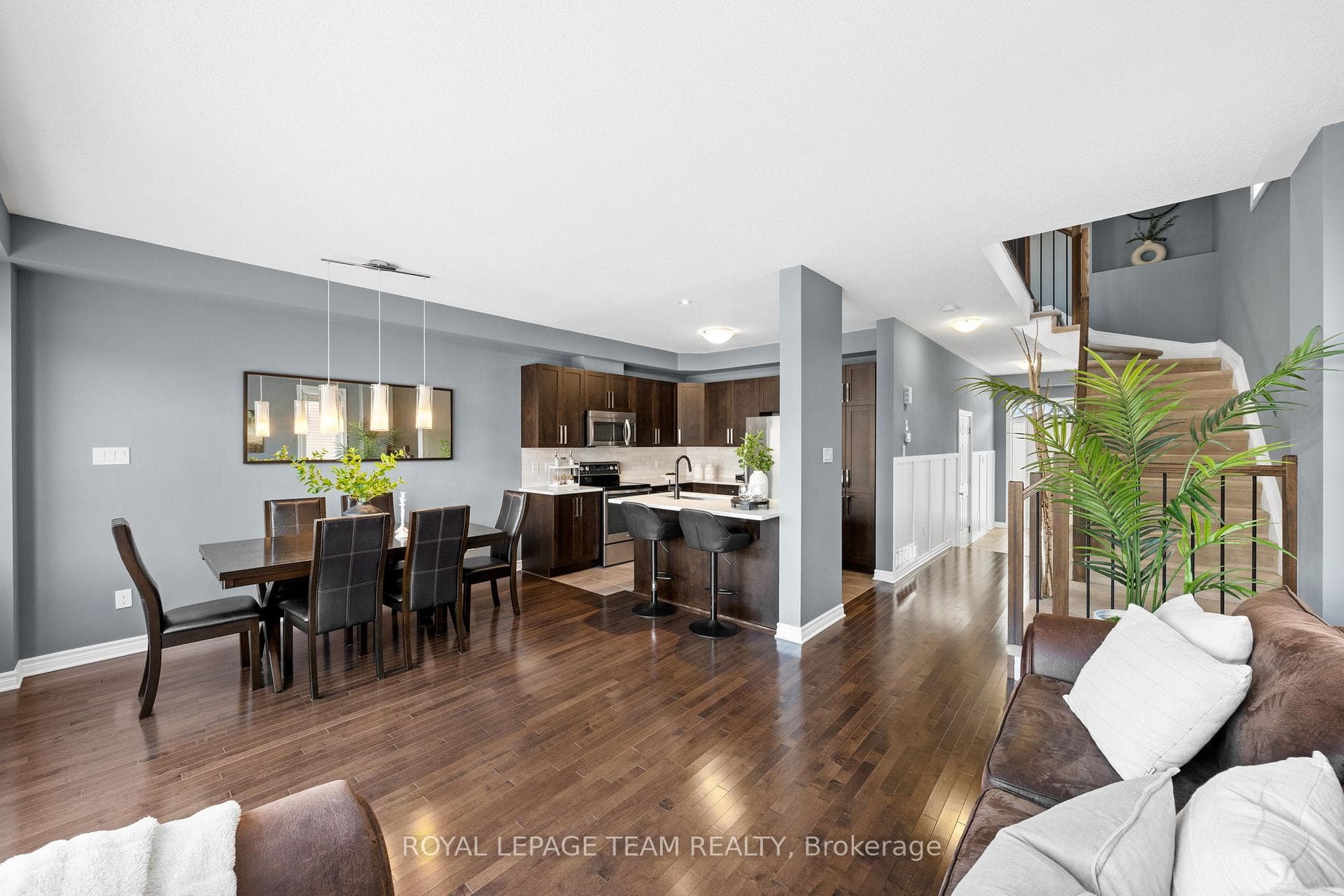 630 Moorpark Avenue photo 20