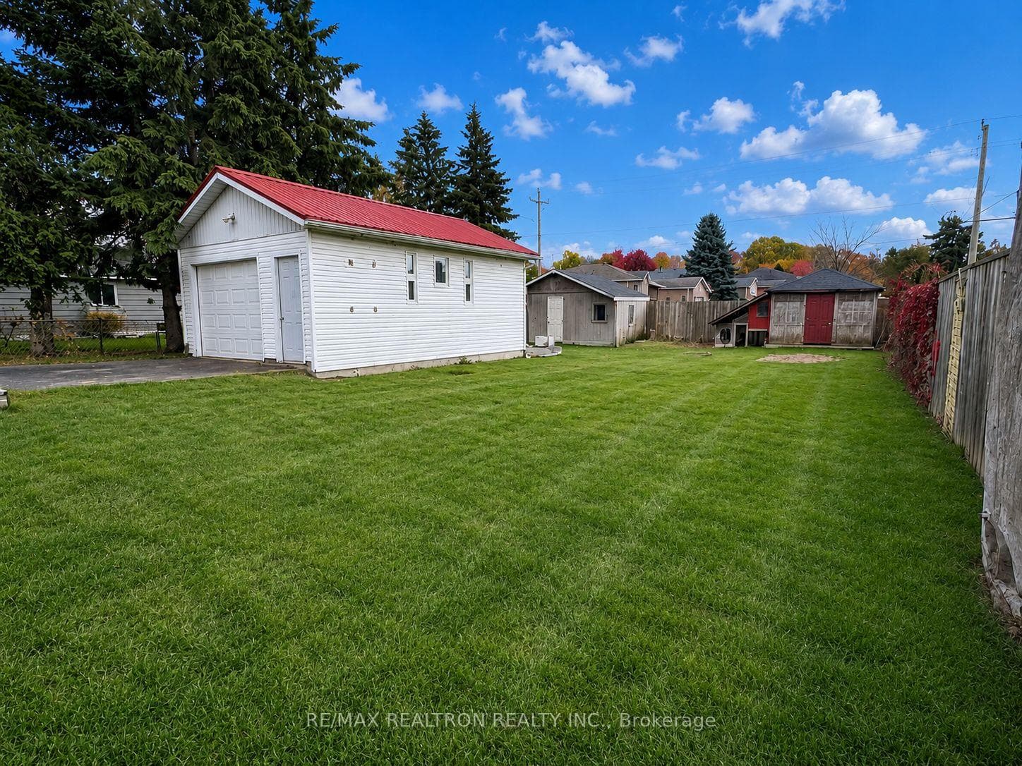 219 Southview Road photo 22