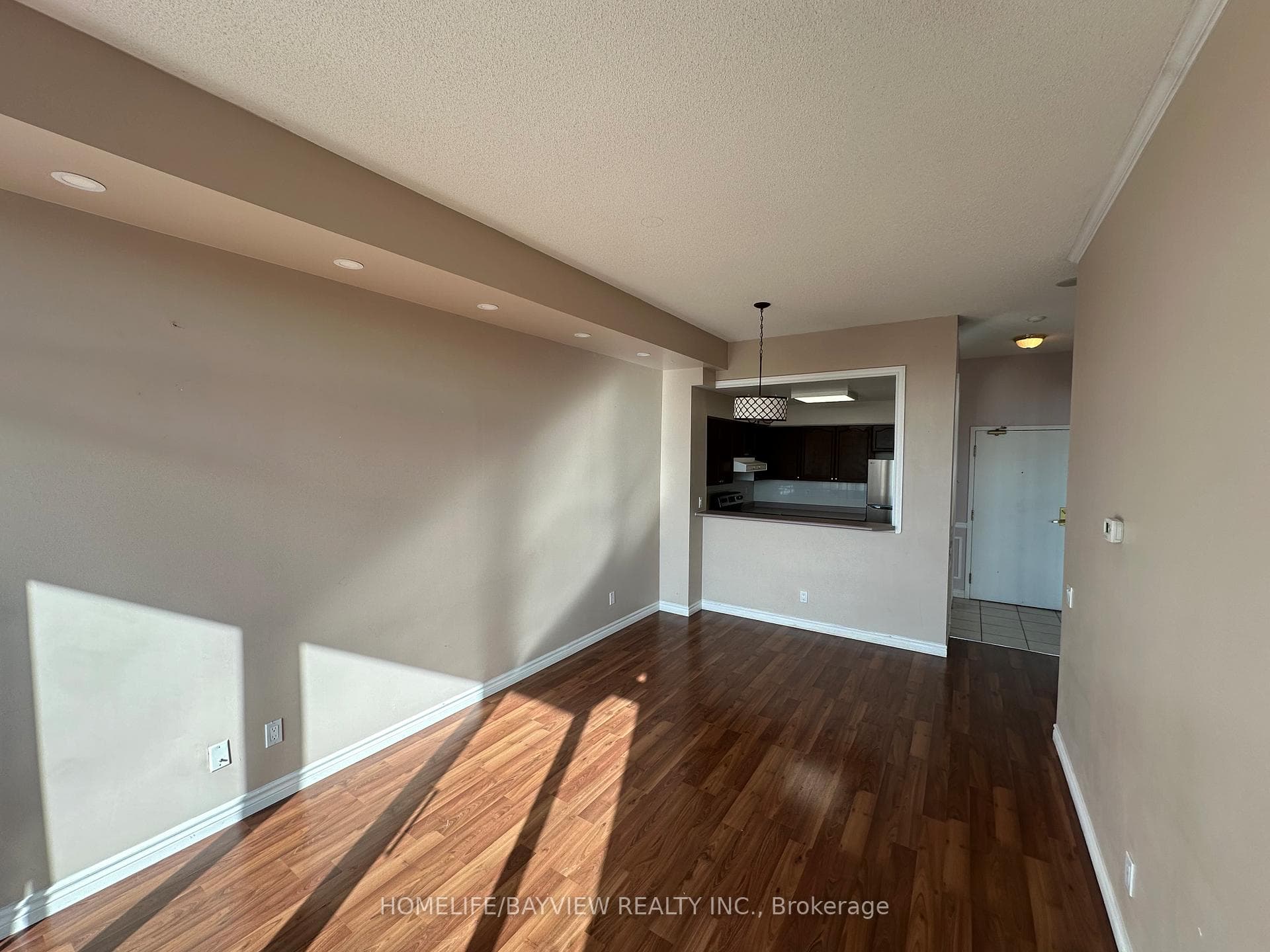5 Emerald Lane Unit Ph107 photo 3