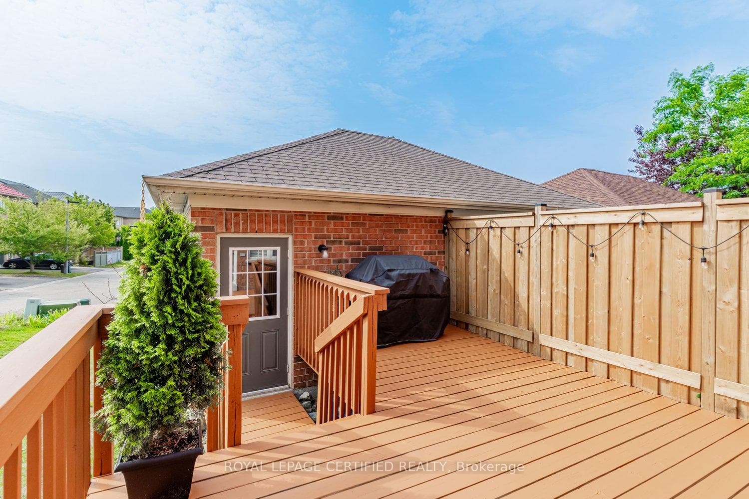 483 White's Hill Avenue photo 29
