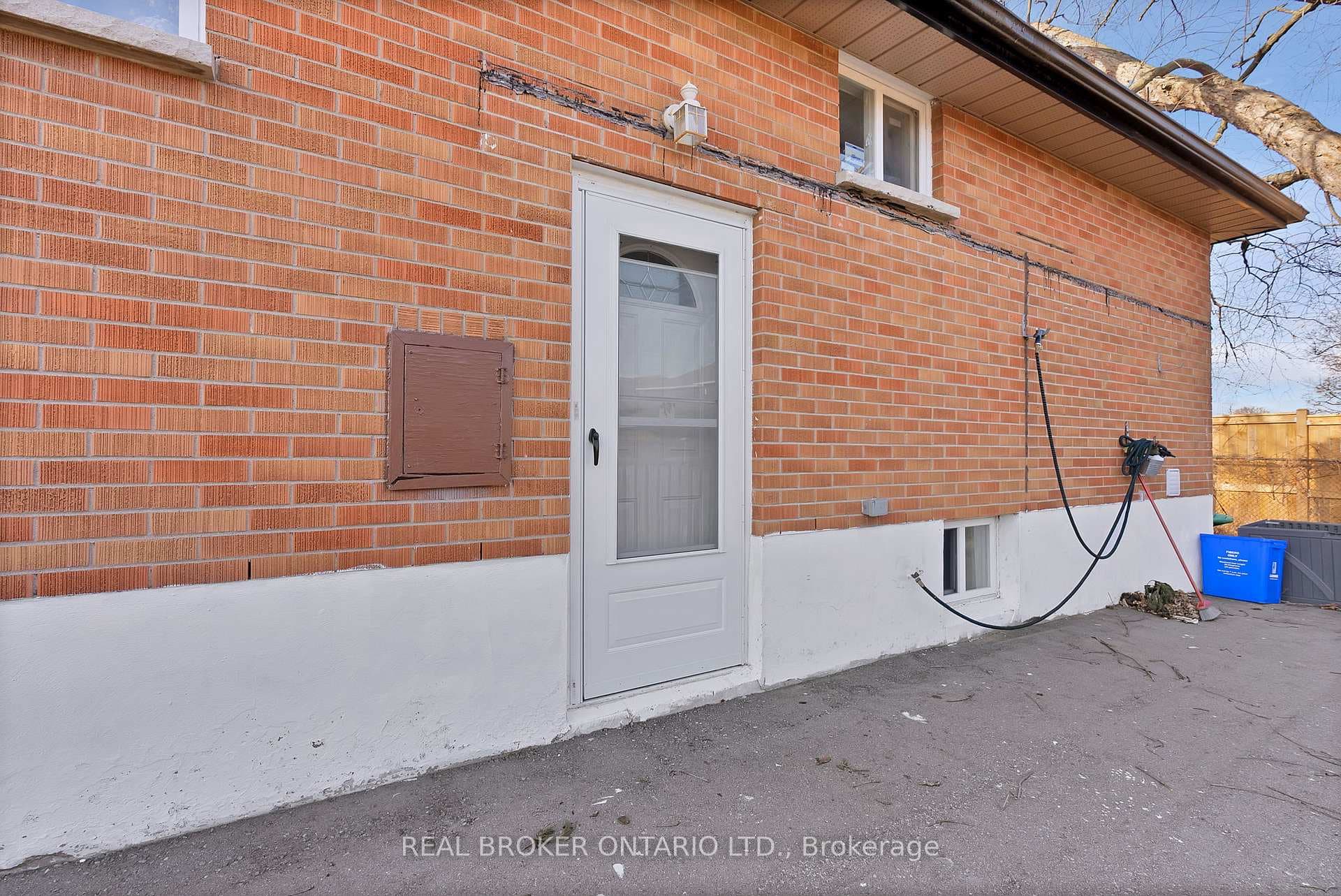 744 Olive Avenue Unit BSMT photo 2