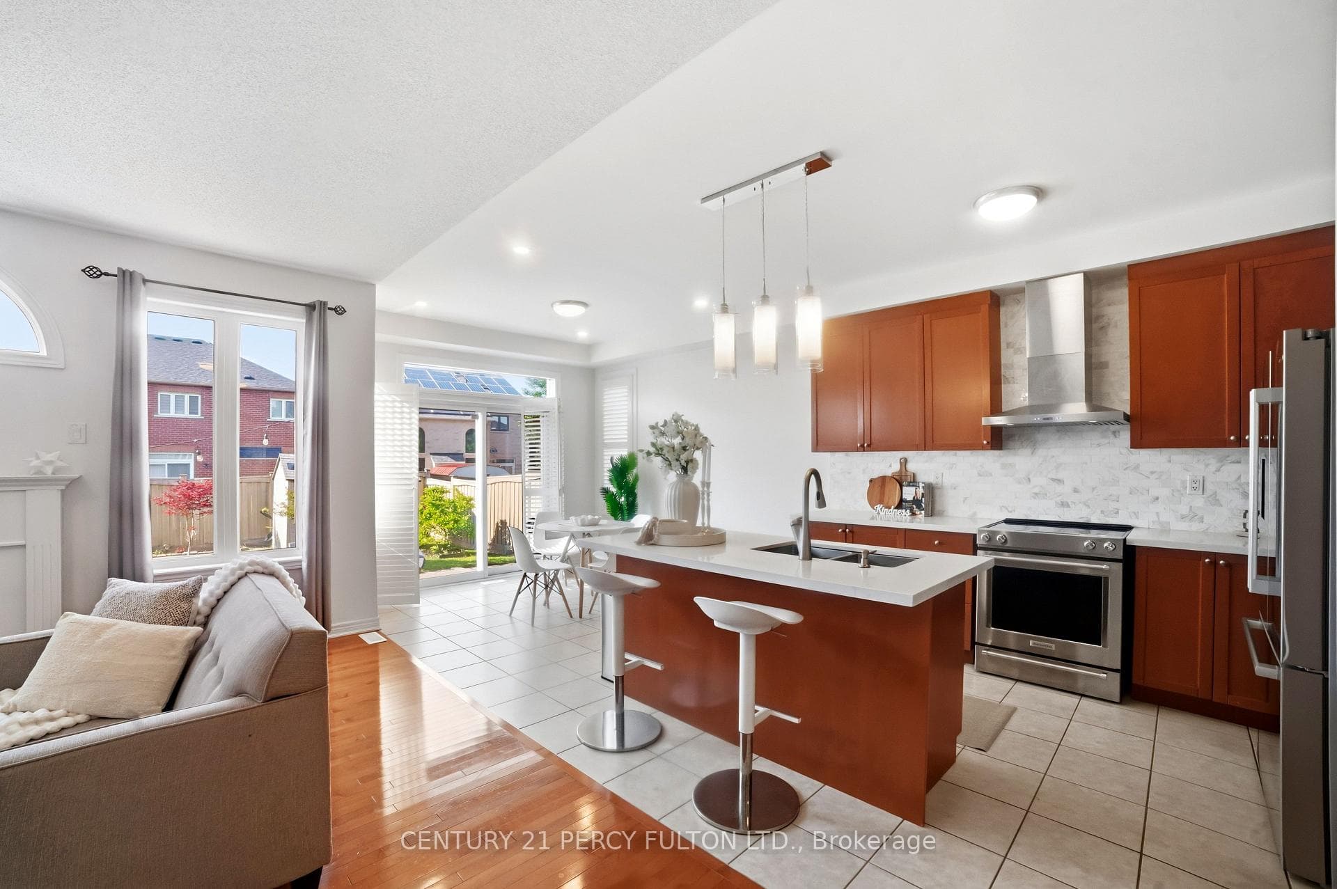 77 Appleview Rd- Kitchen