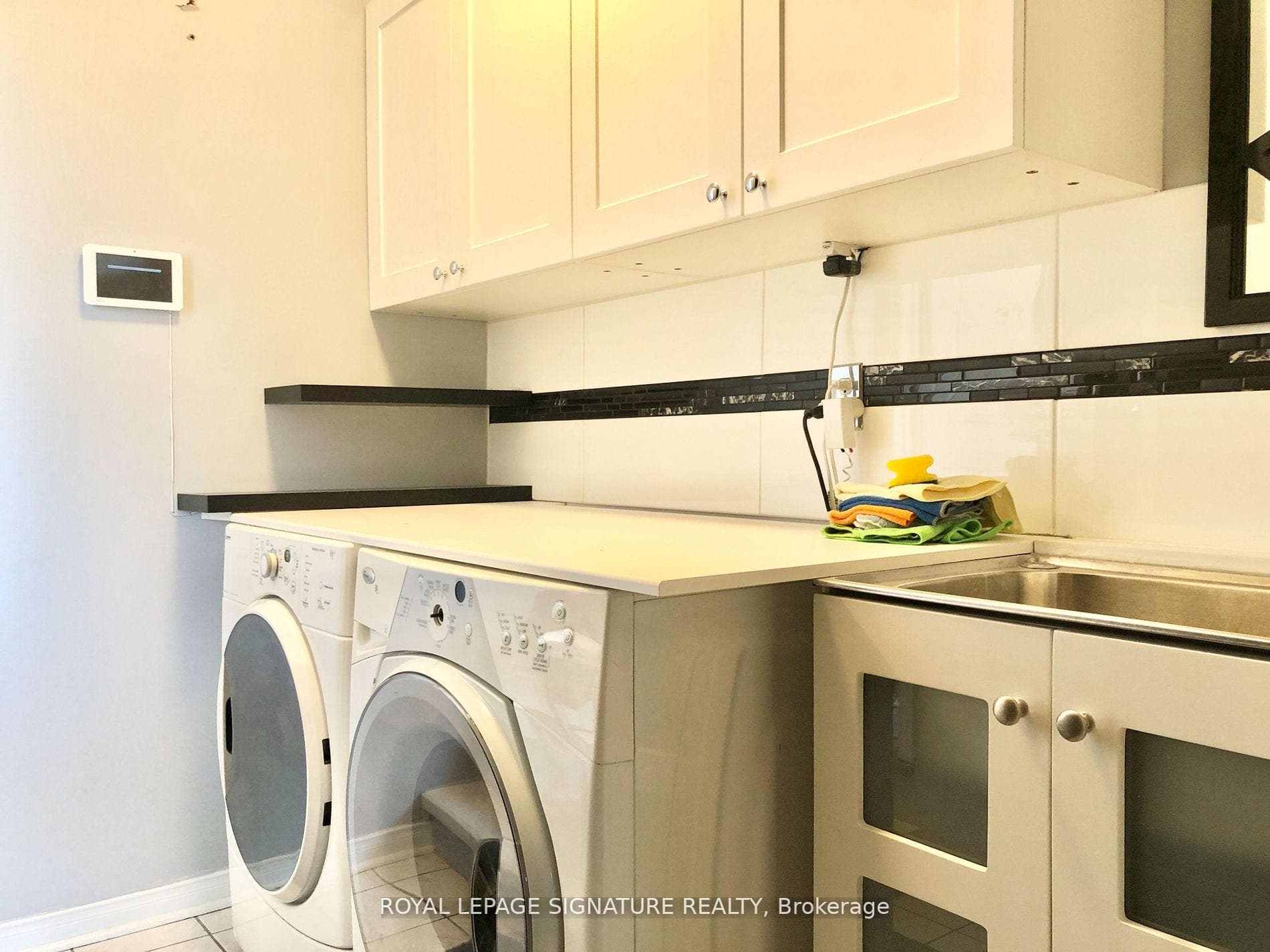 3466 Trelawny Circle photo 31