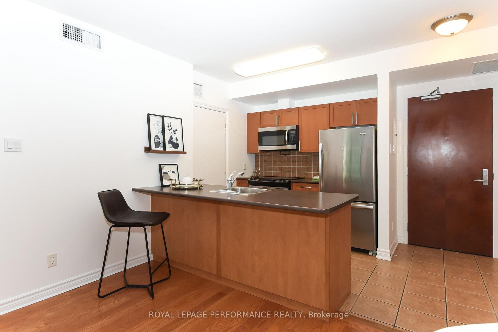 234 Rideau Street Unit 1107 photo 12