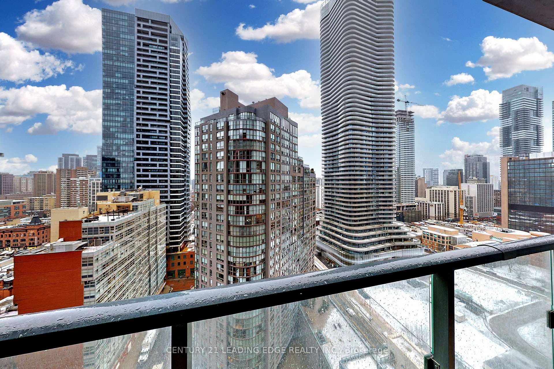 955 Bay Street Unit 2018 photo 19