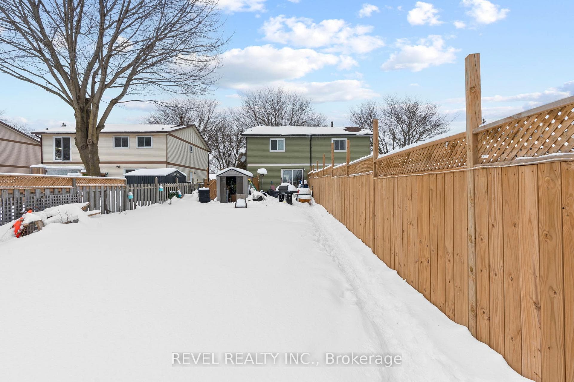 859 Derry Court photo 23