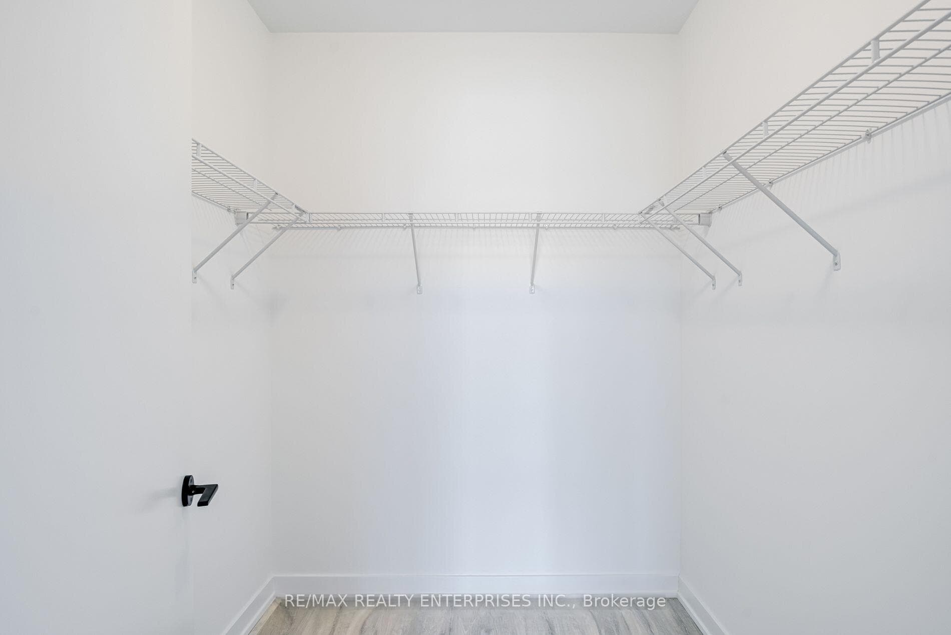 220 Missinnihe Way Unit 110 photo 15