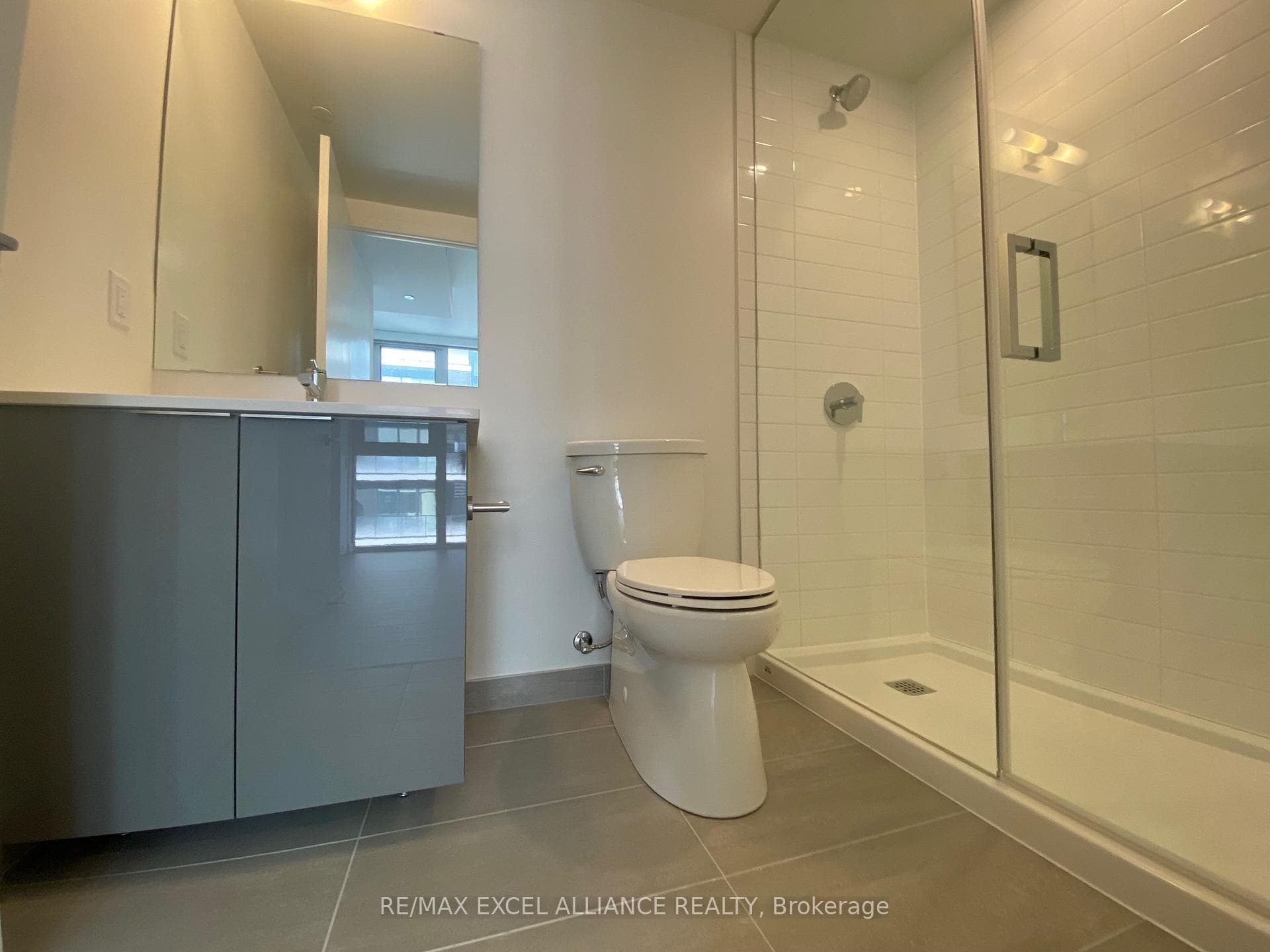357 King Street Unit 2908 photo 14