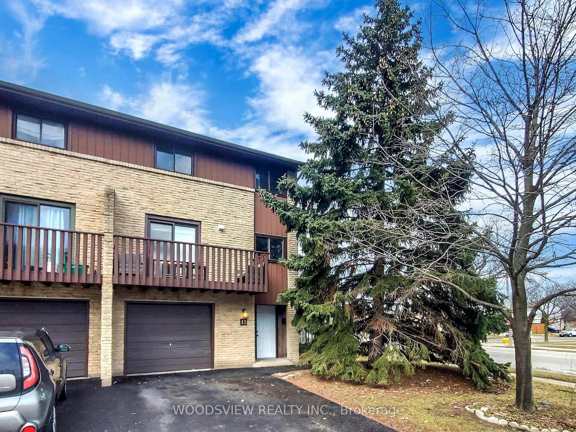 1250 Limeridge Road Unit 43 photo 1