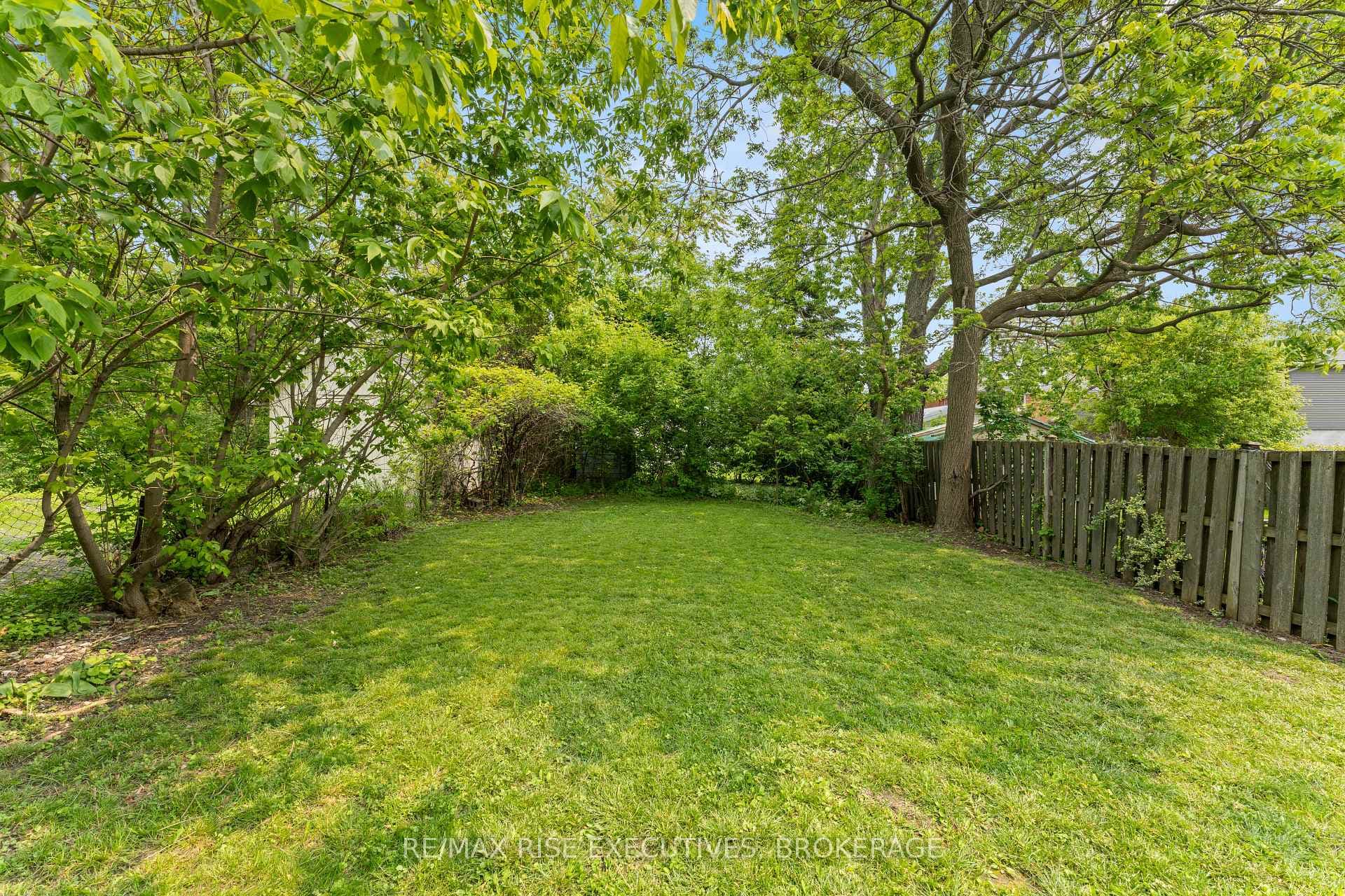 135 Nelson Street photo 29