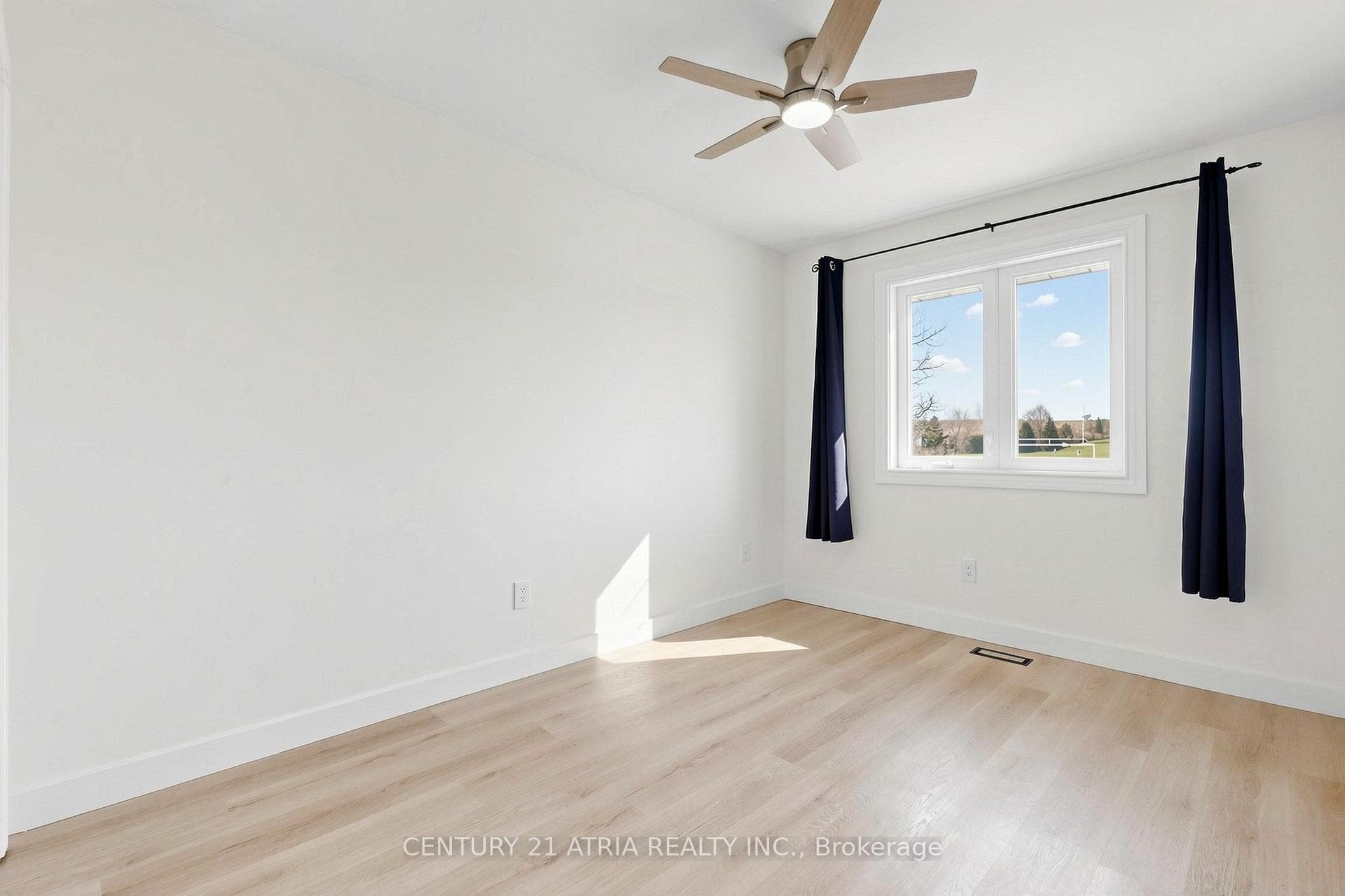 7 Anderson Place photo 31