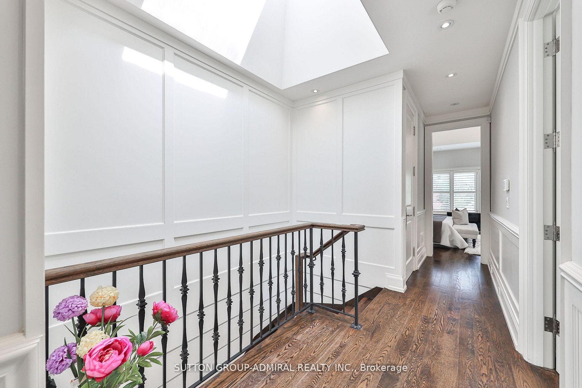 137 Florence Avenue photo 33
