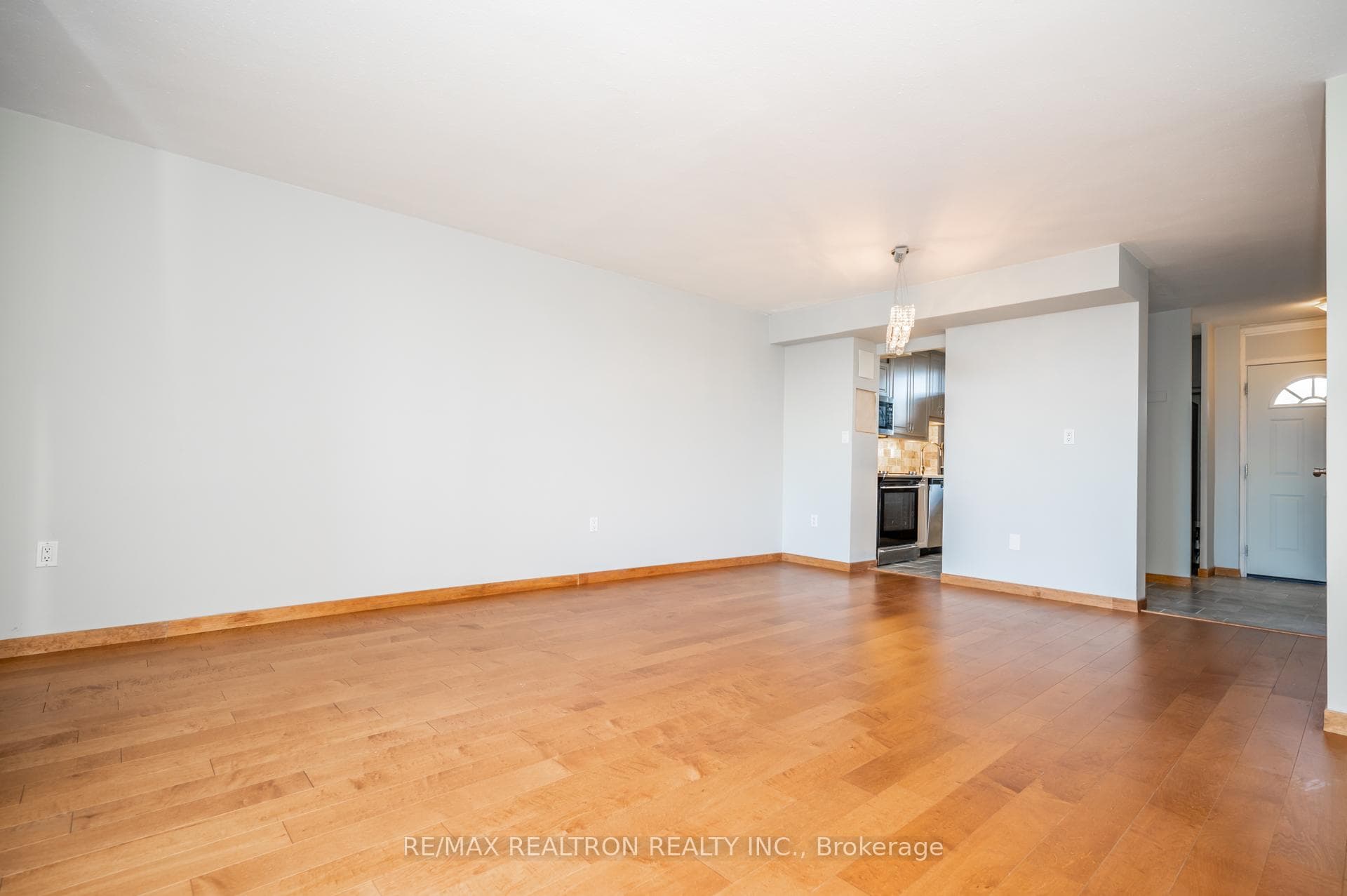 350 Quigley Road Unit 421 photo 6