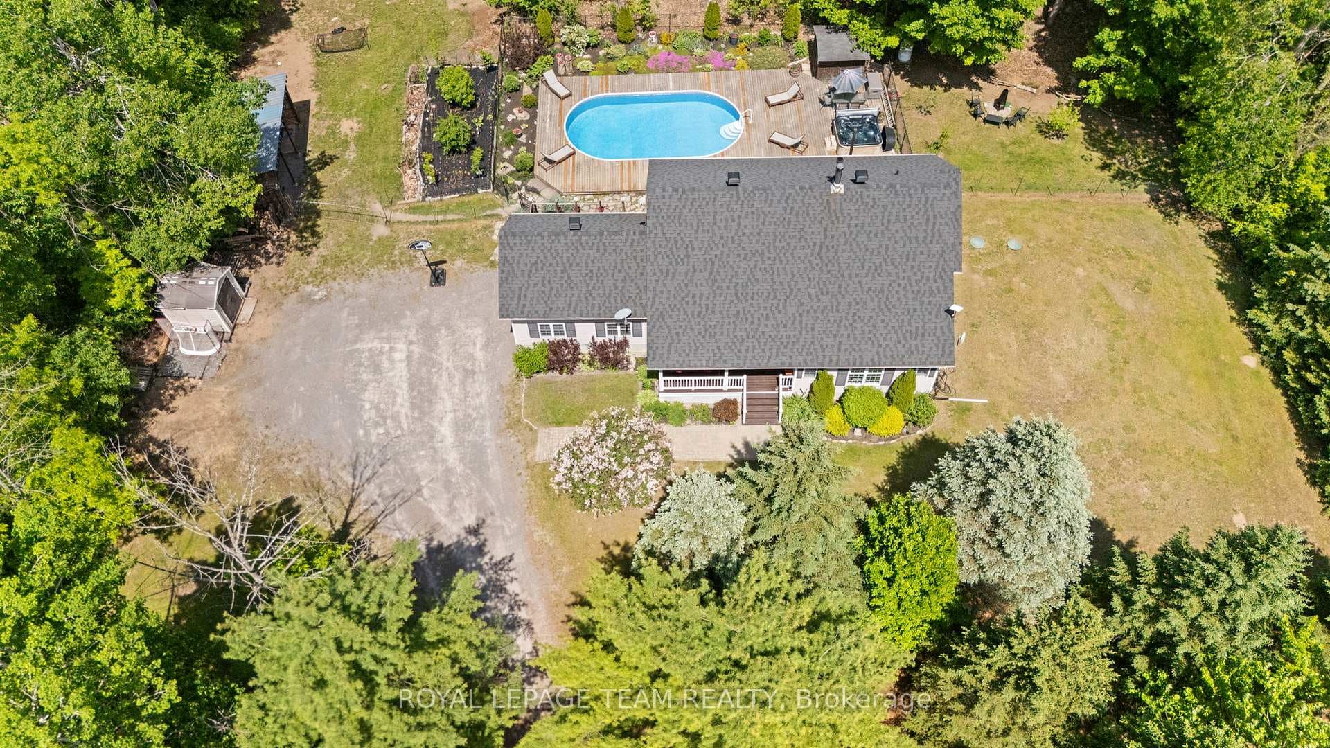 5040 Stonecrest Road photo 8