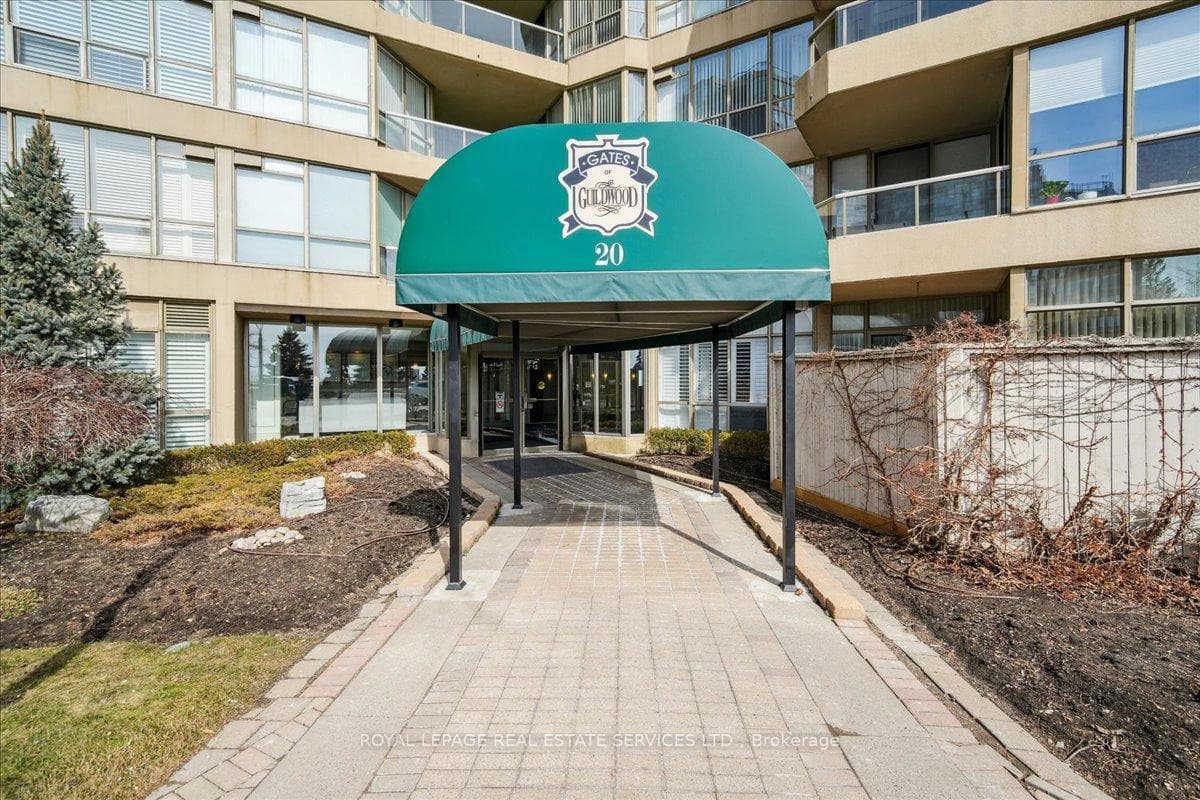 20 Guildwood Parkway Unit 808 photo 1
