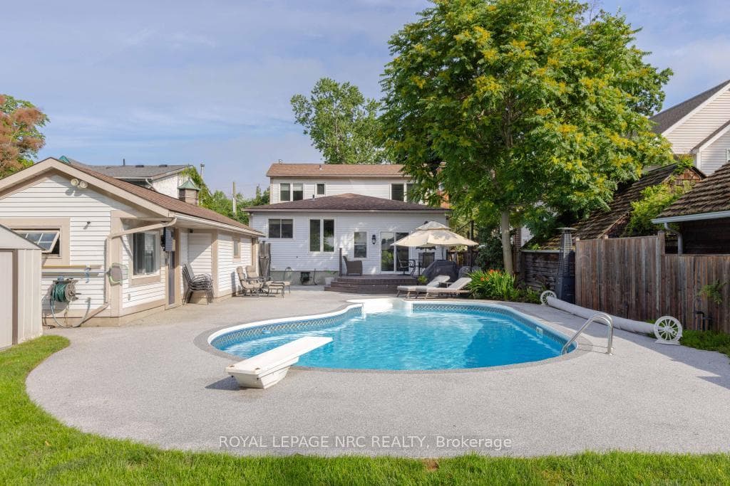 153 Main Street photo 32