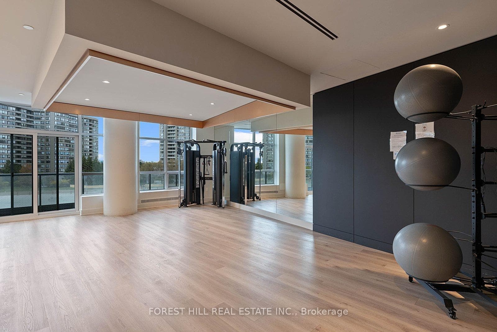 50 Upper Mall Way Unit 2311 photo 47