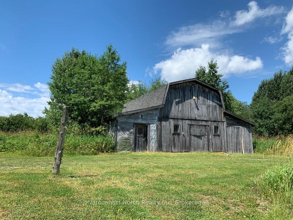 barn