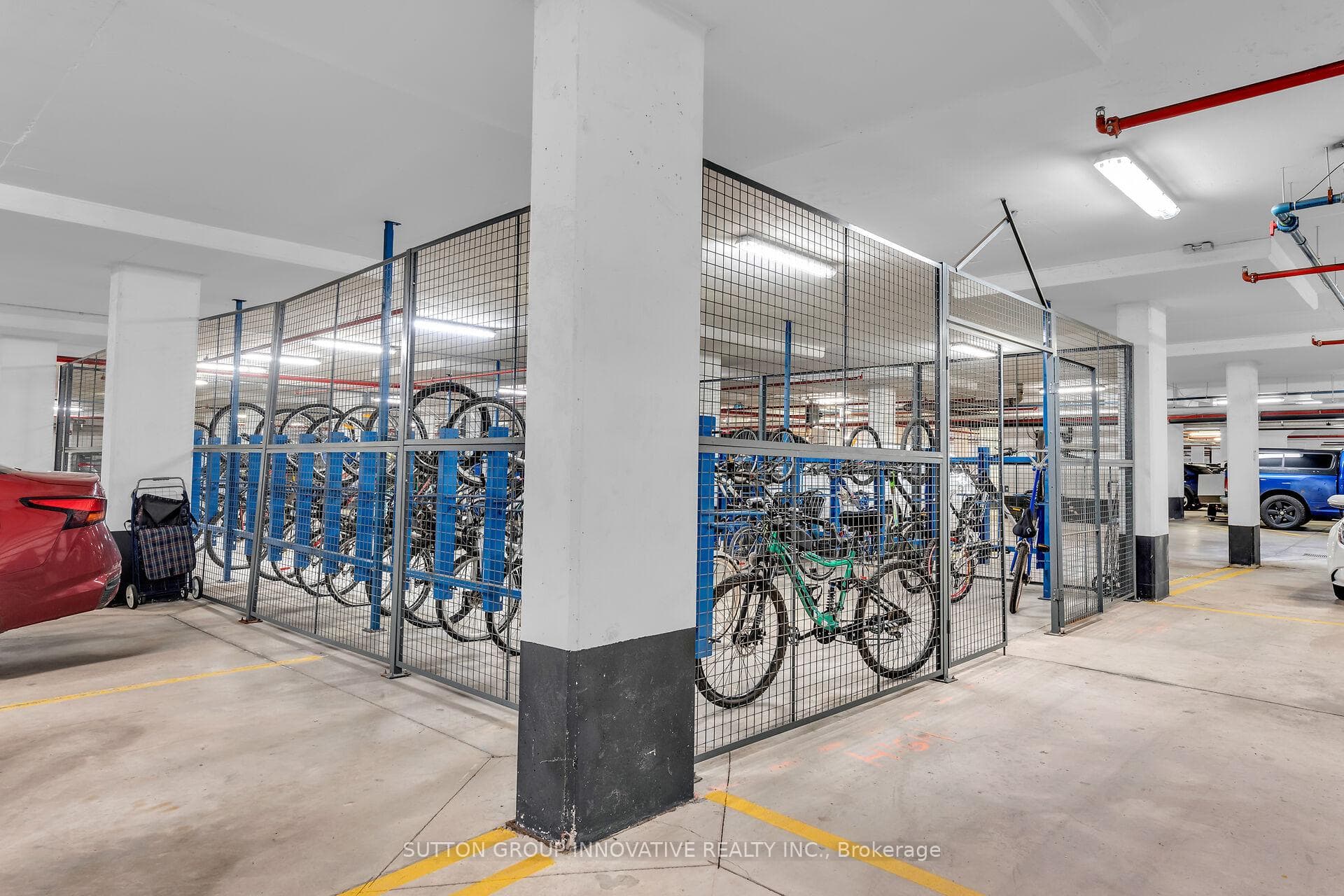 550 North Service Road Unit 211 photo 39
