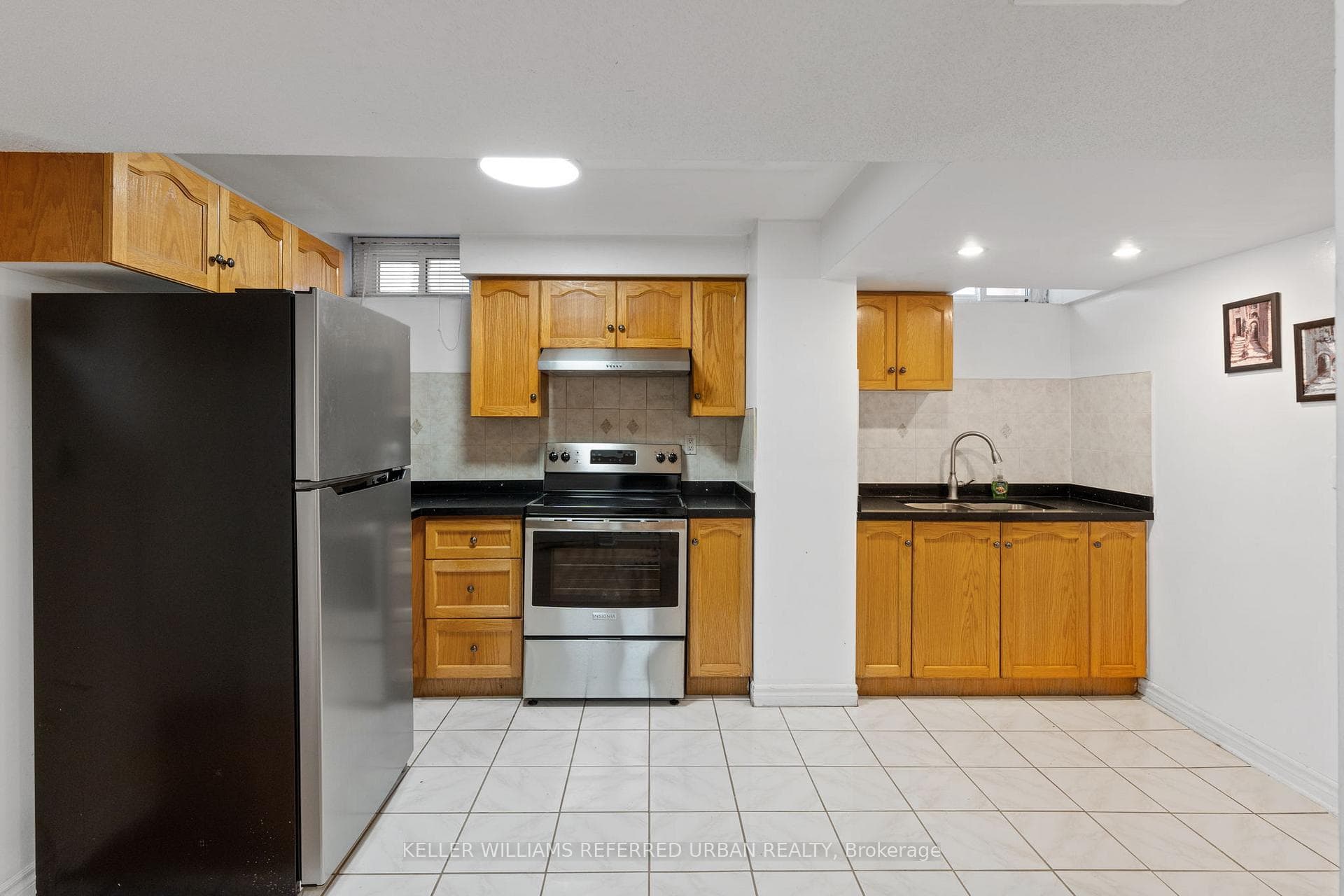 17 Beulah Drive Unit Lower photo 13