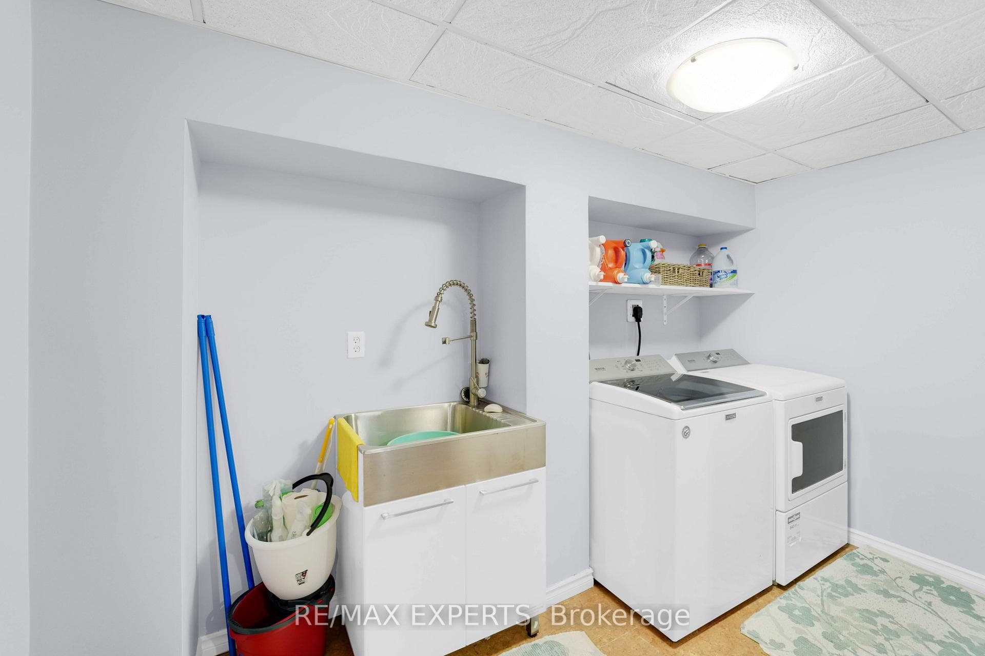 140 Taylorwood Avenue photo 38