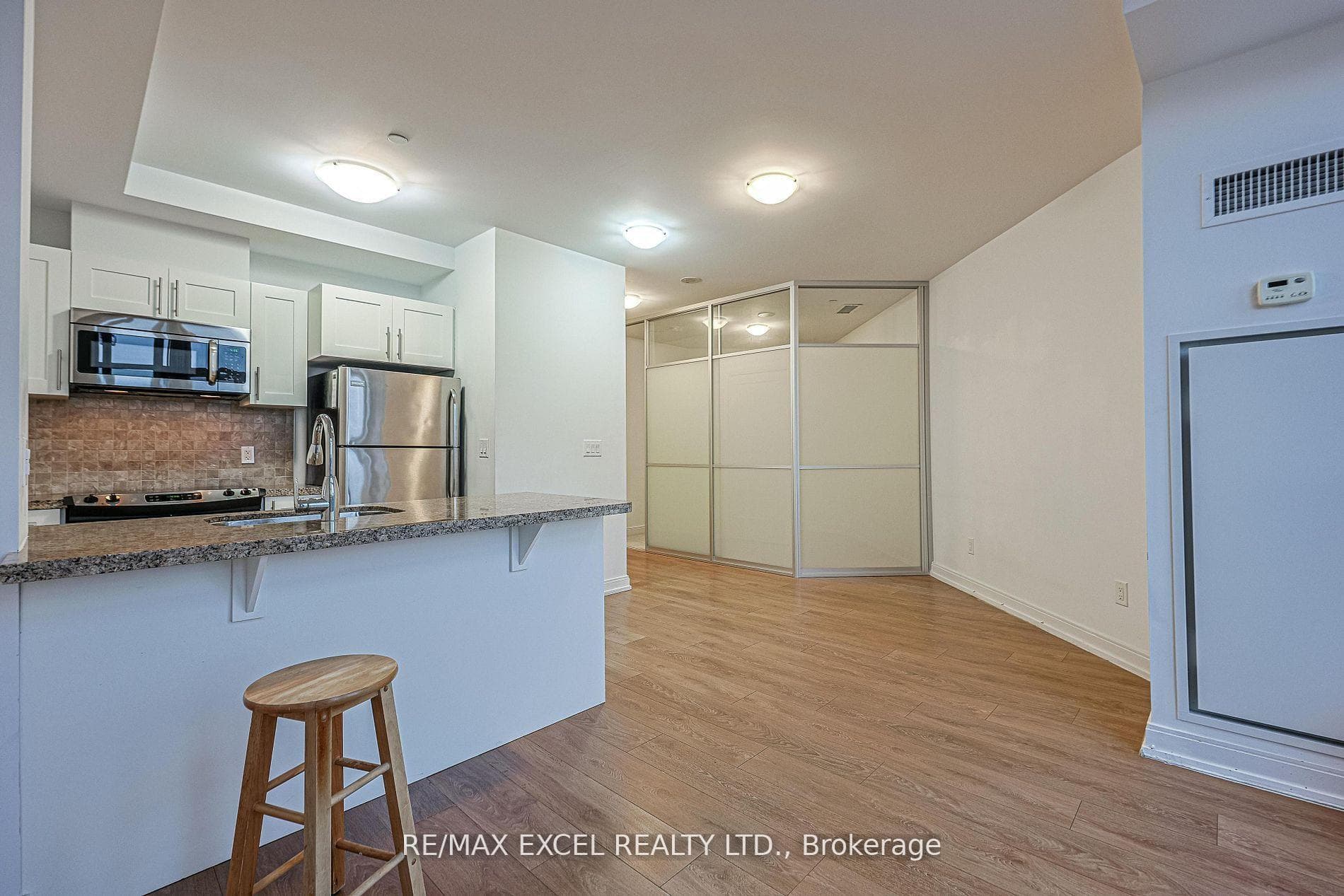 540 Bur Oak Avenue Unit 733 photo 7