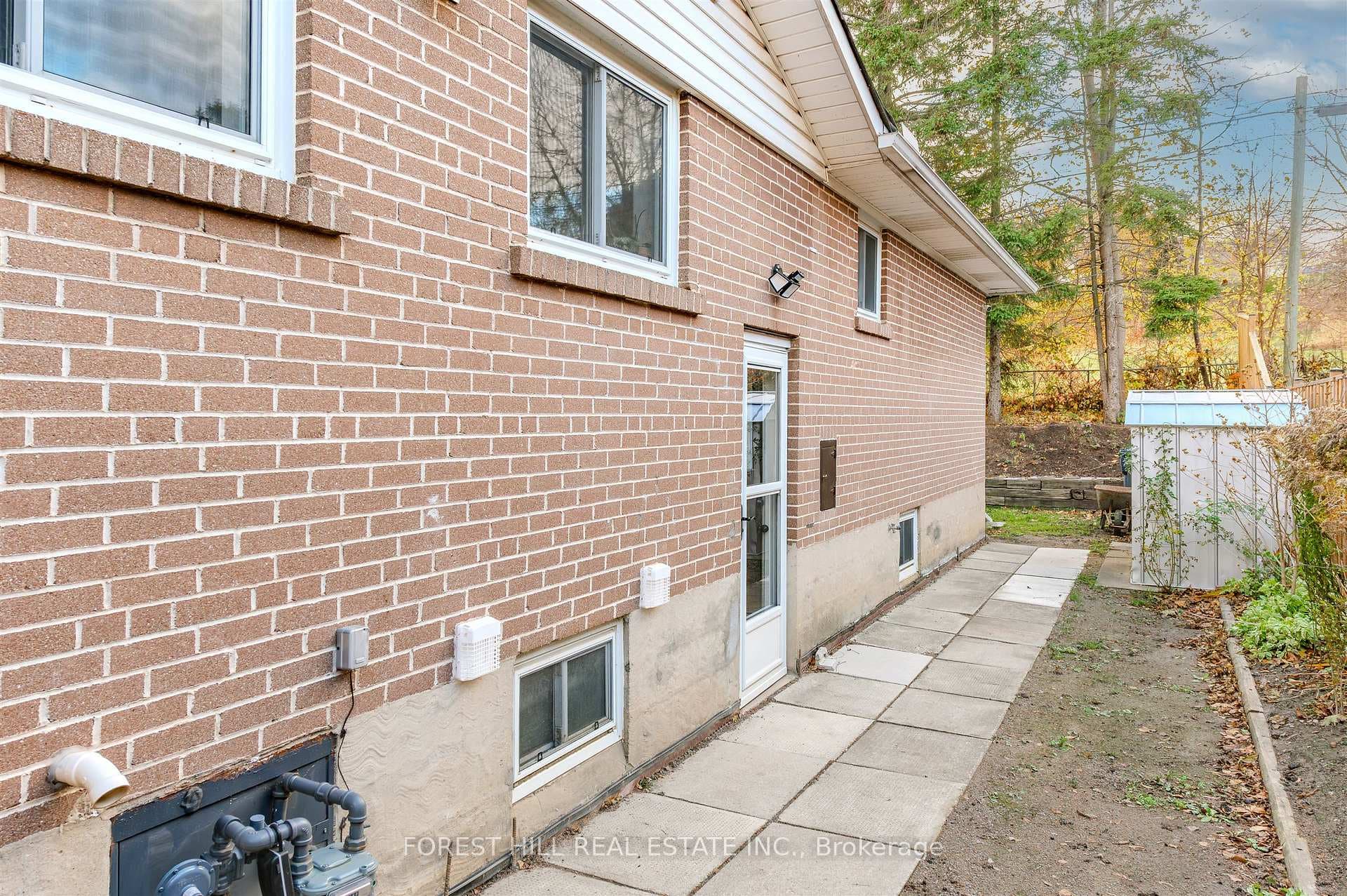 30 Rowatson Road Unit Lower photo 20