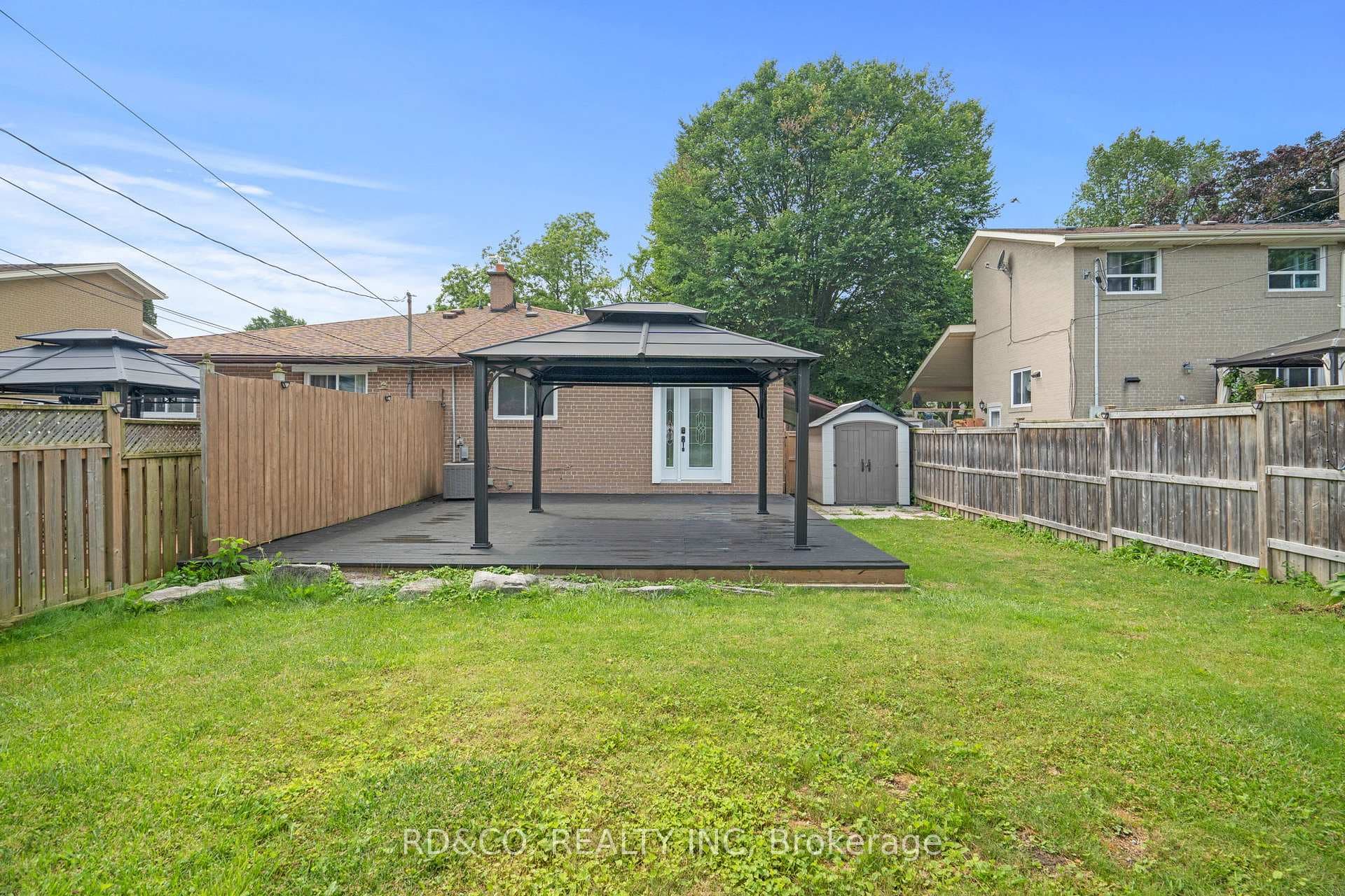 851 MODLIN Road photo 39